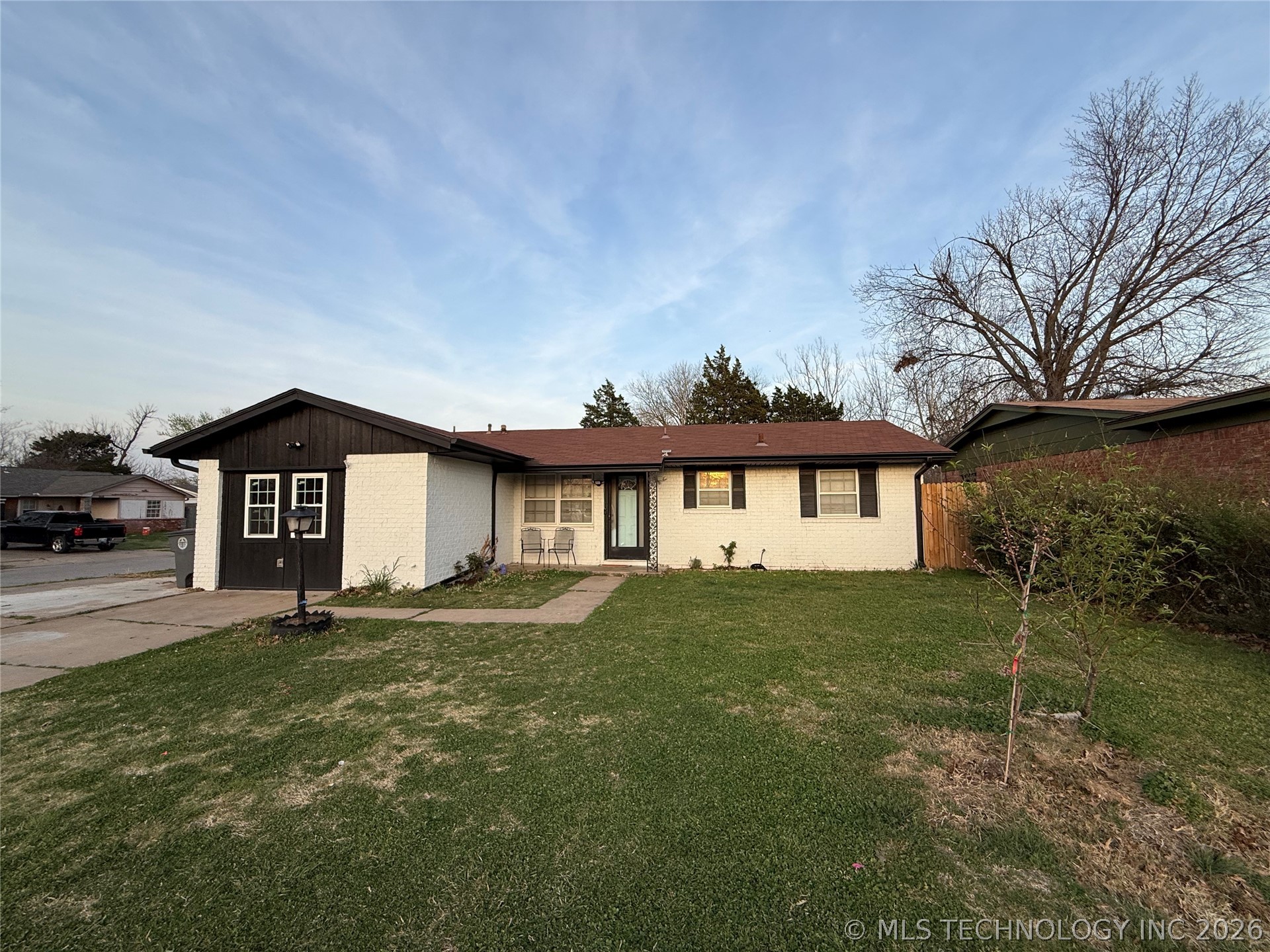 2405 S 123rd Eastavenue Tulsa OK 74129