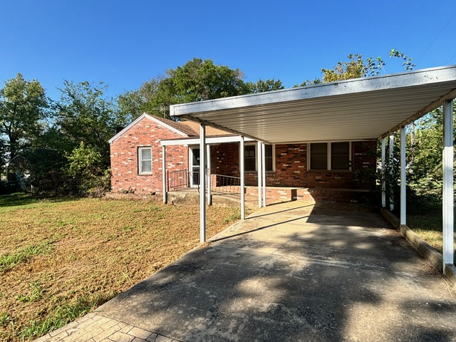 211 S Ohio Avenue Haskell OK 74436