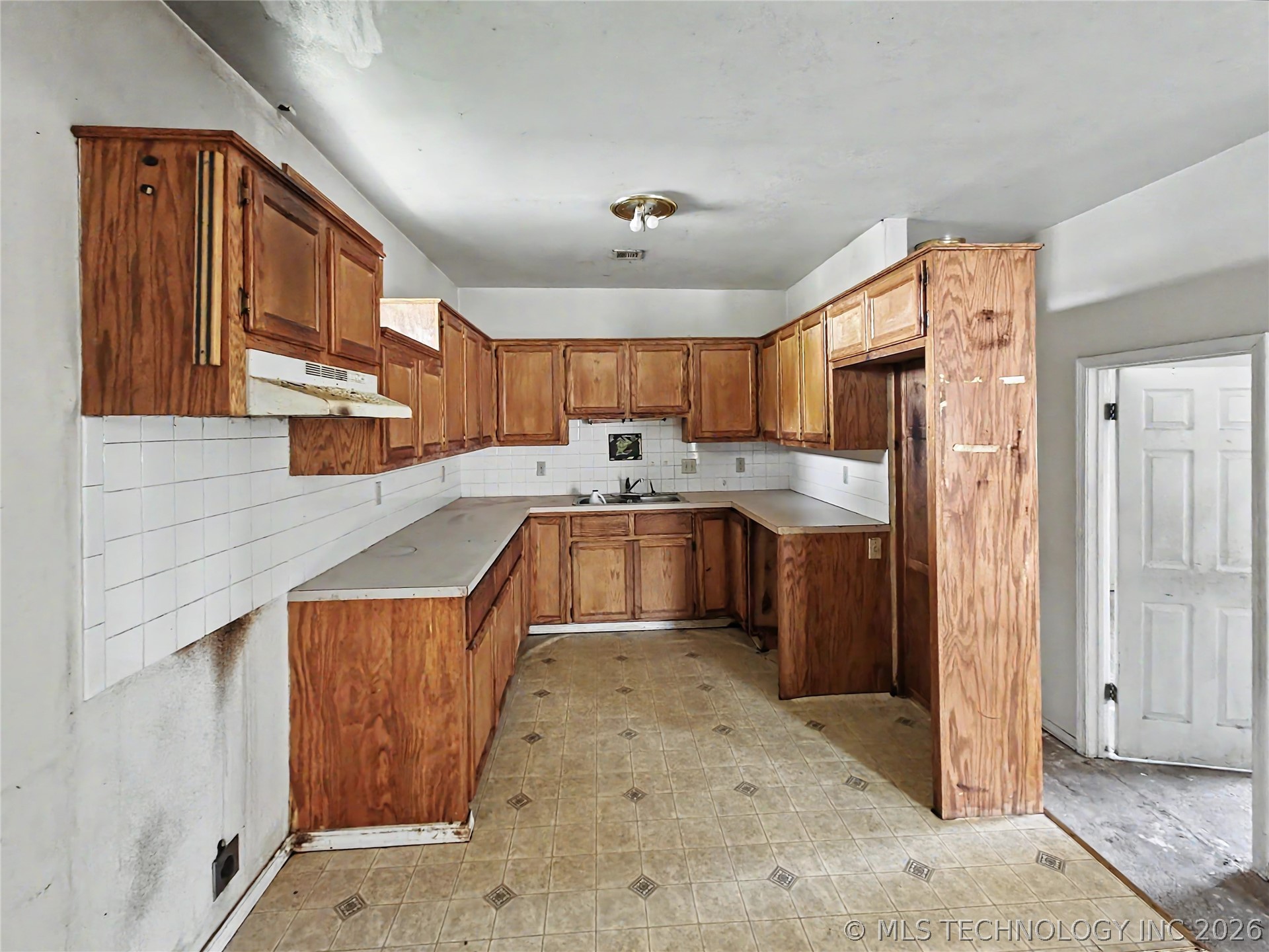 1021 N Vinita Avenue Tahlequah OK 74464