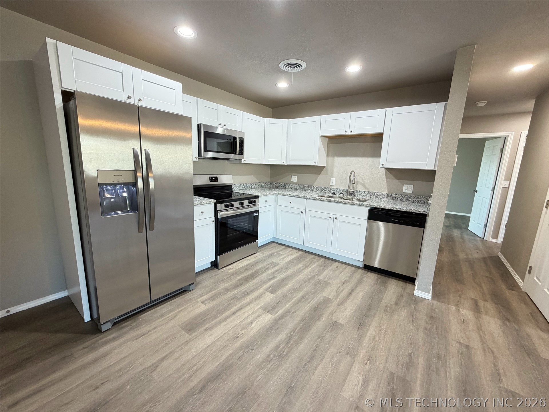 2203 S Poplar Street Sapulpa OK 74066