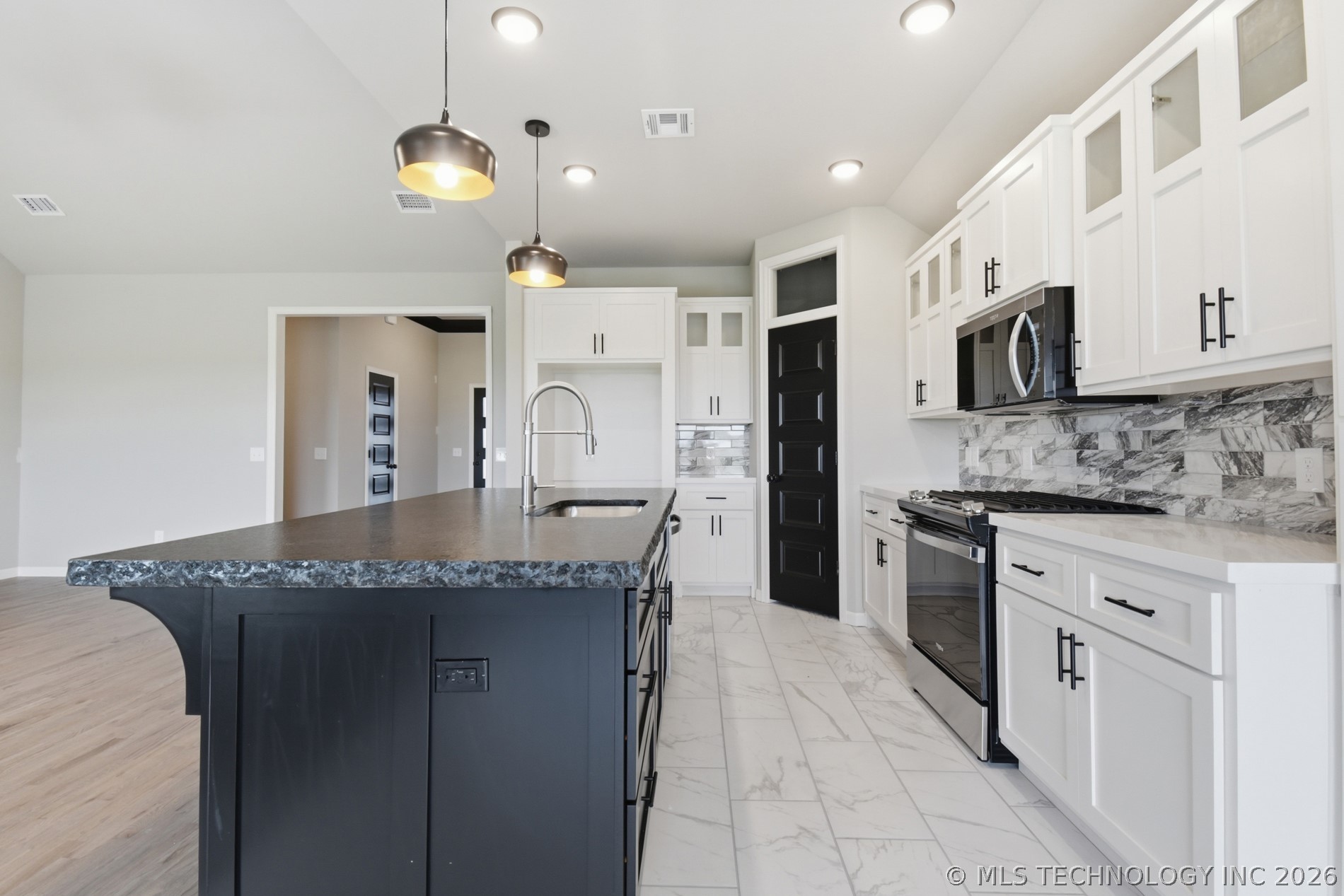 10324 E 132nd Street S Bixby OK 74008