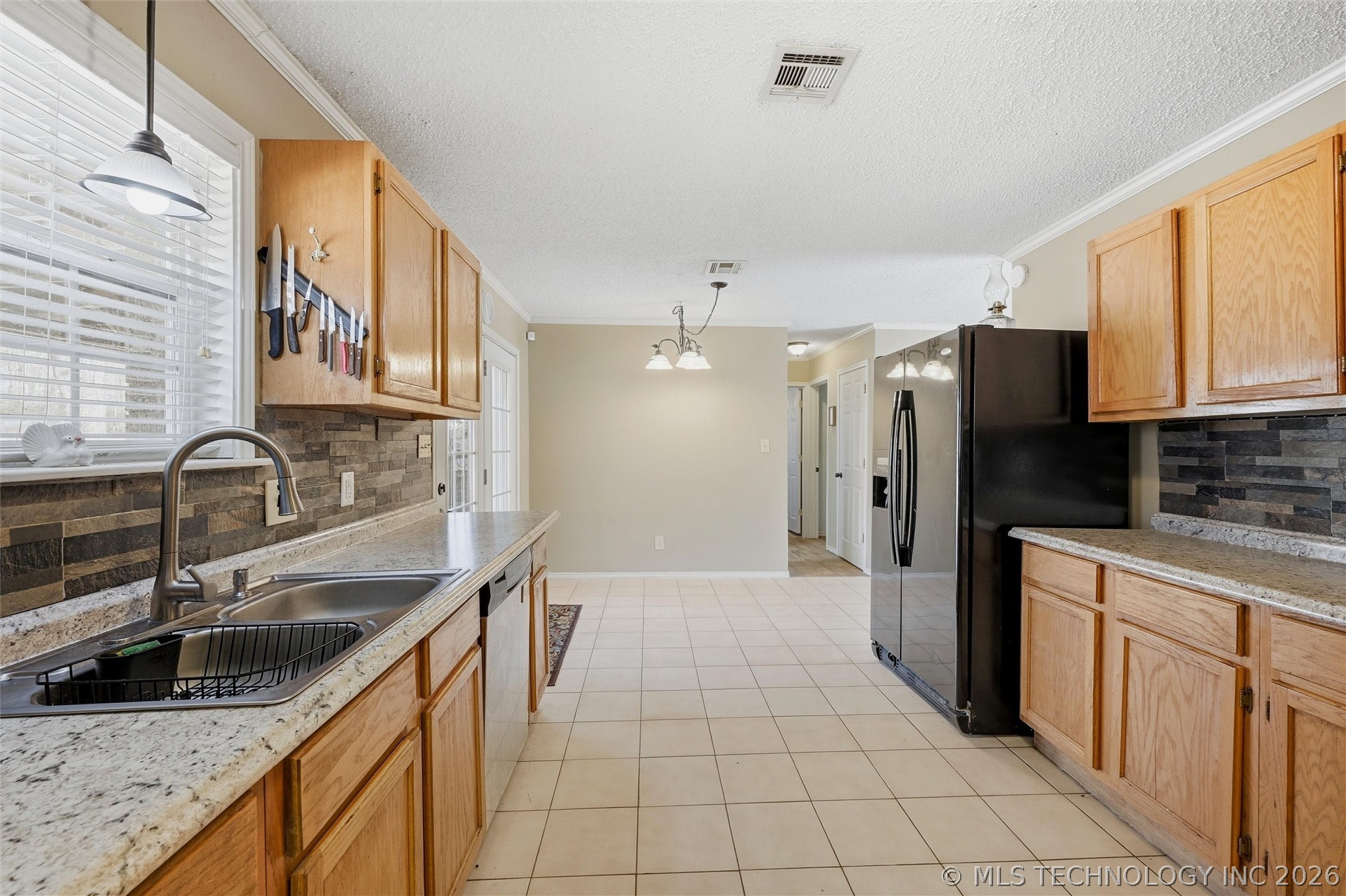 805 Harkey Tishomingo OK 73460