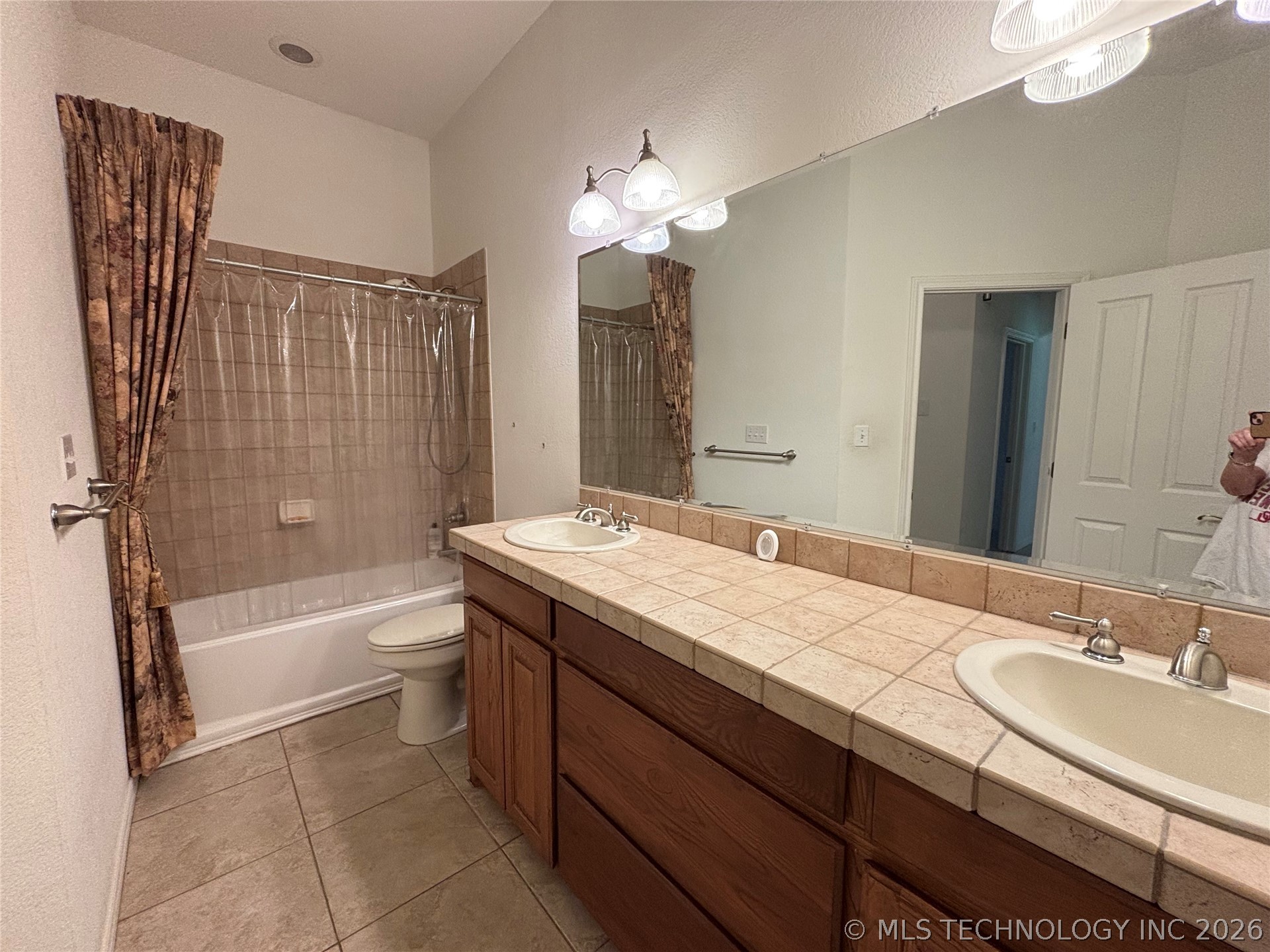 3201 Greenbriar Durant OK 74701
