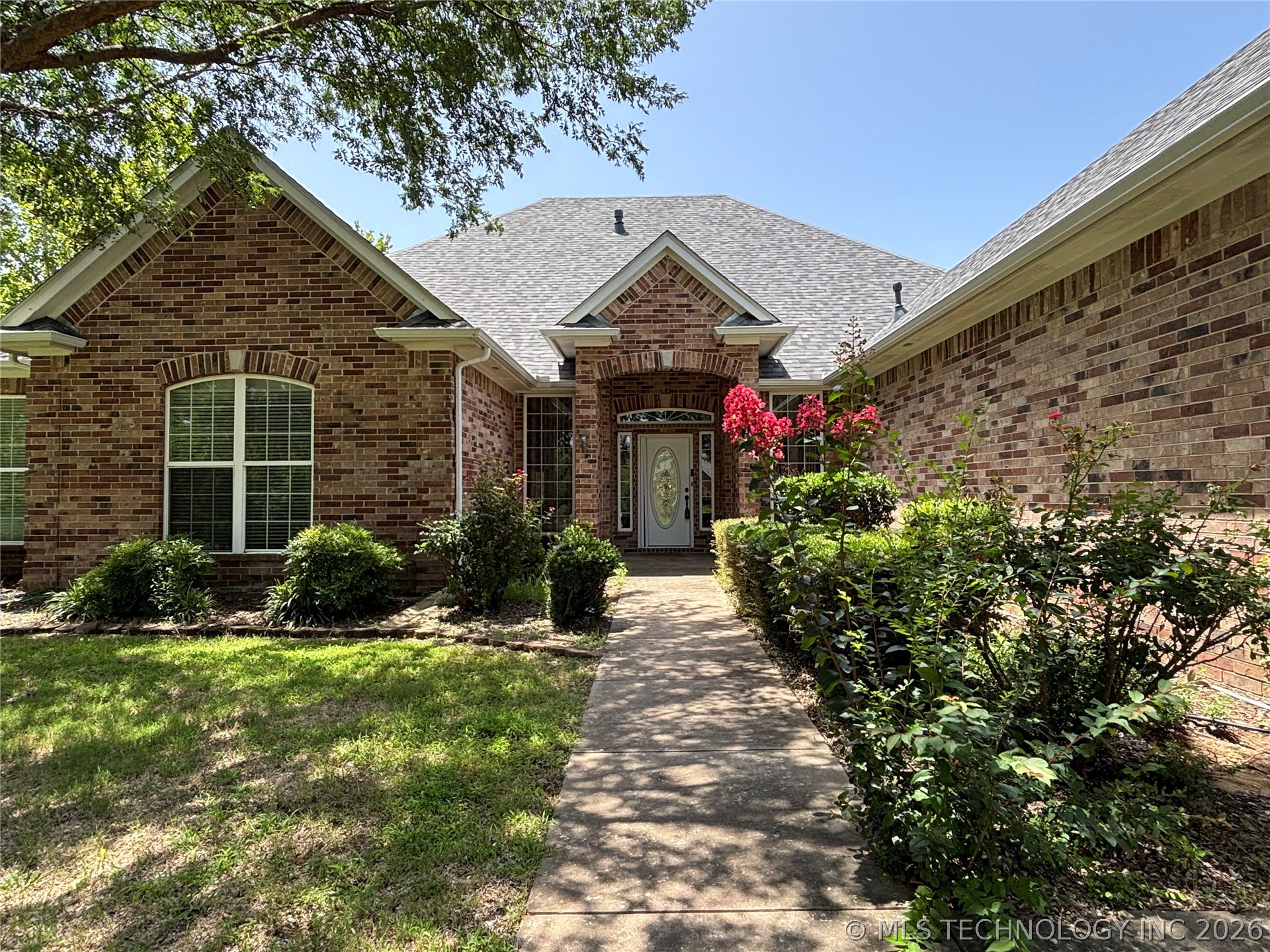 3201 Greenbriar Durant OK 74701