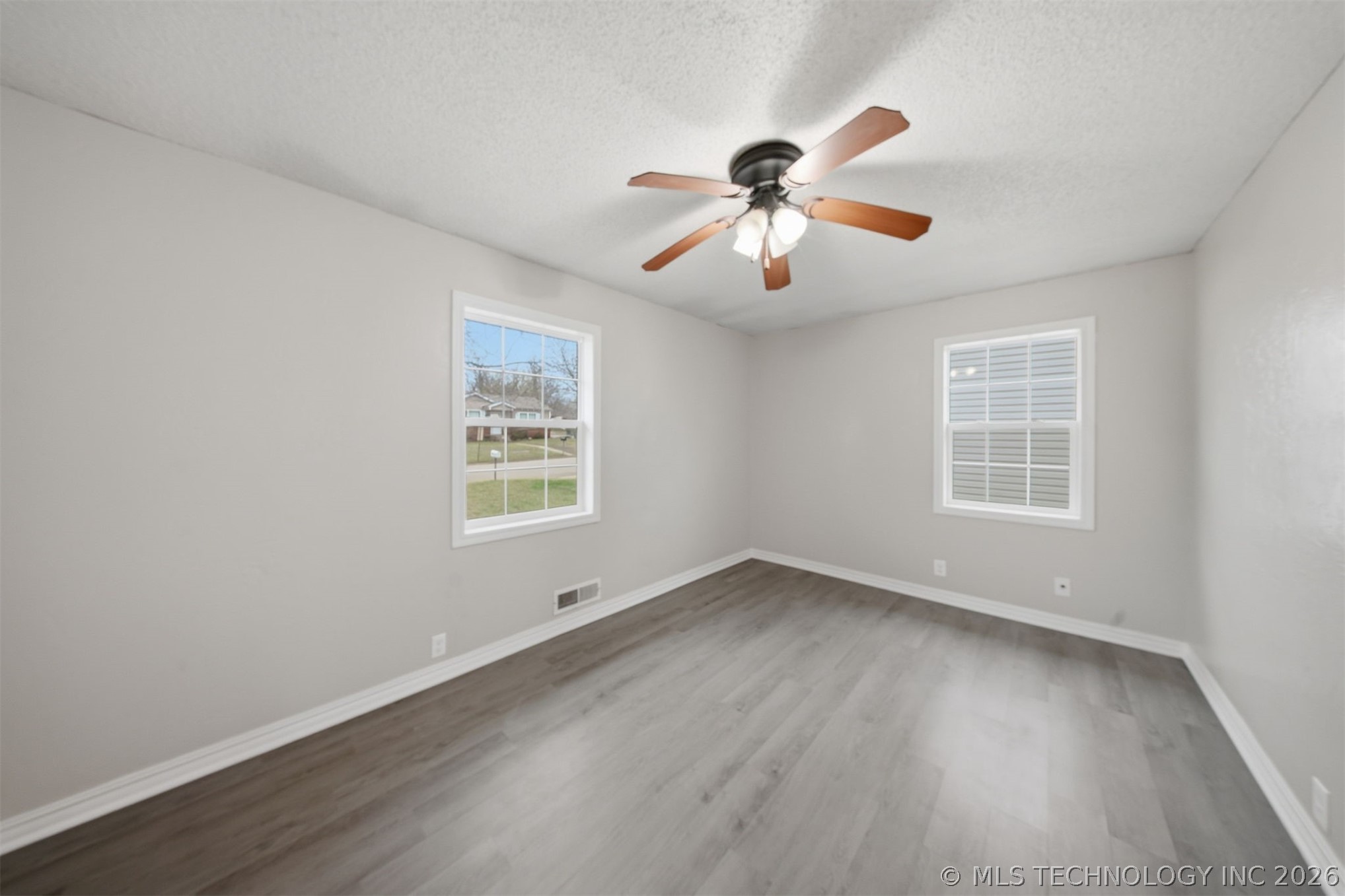 1441 E Cherry Street Cushing OK 74023