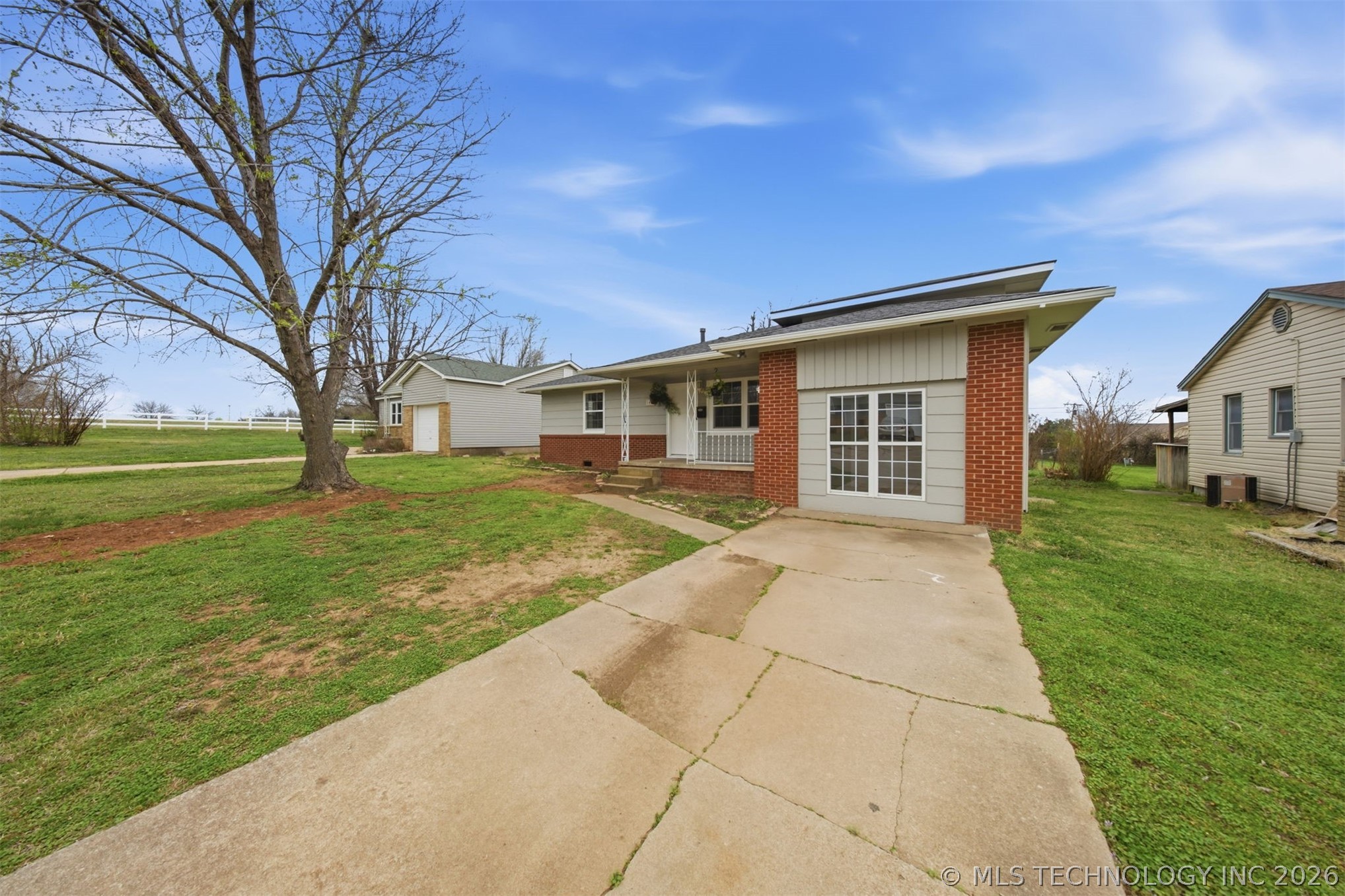 1441 E Cherry Street Cushing OK 74023