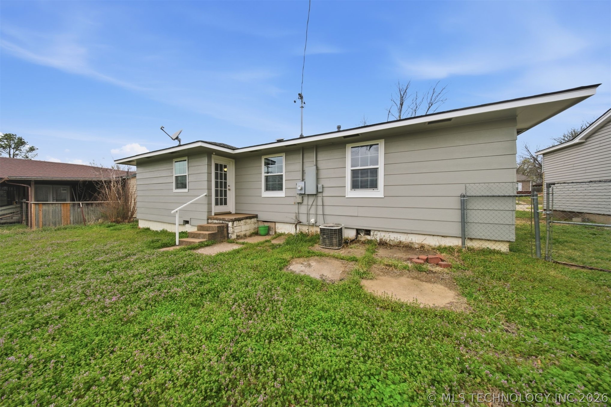 1441 E Cherry Street Cushing OK 74023