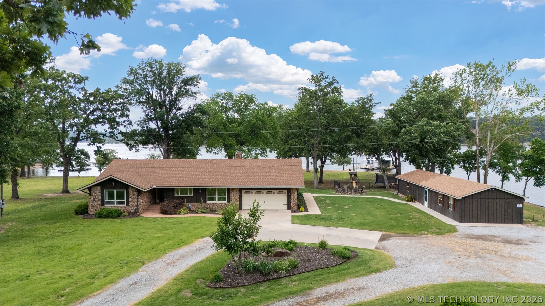 25815 S Horsecreek Drive Afton OK 74331