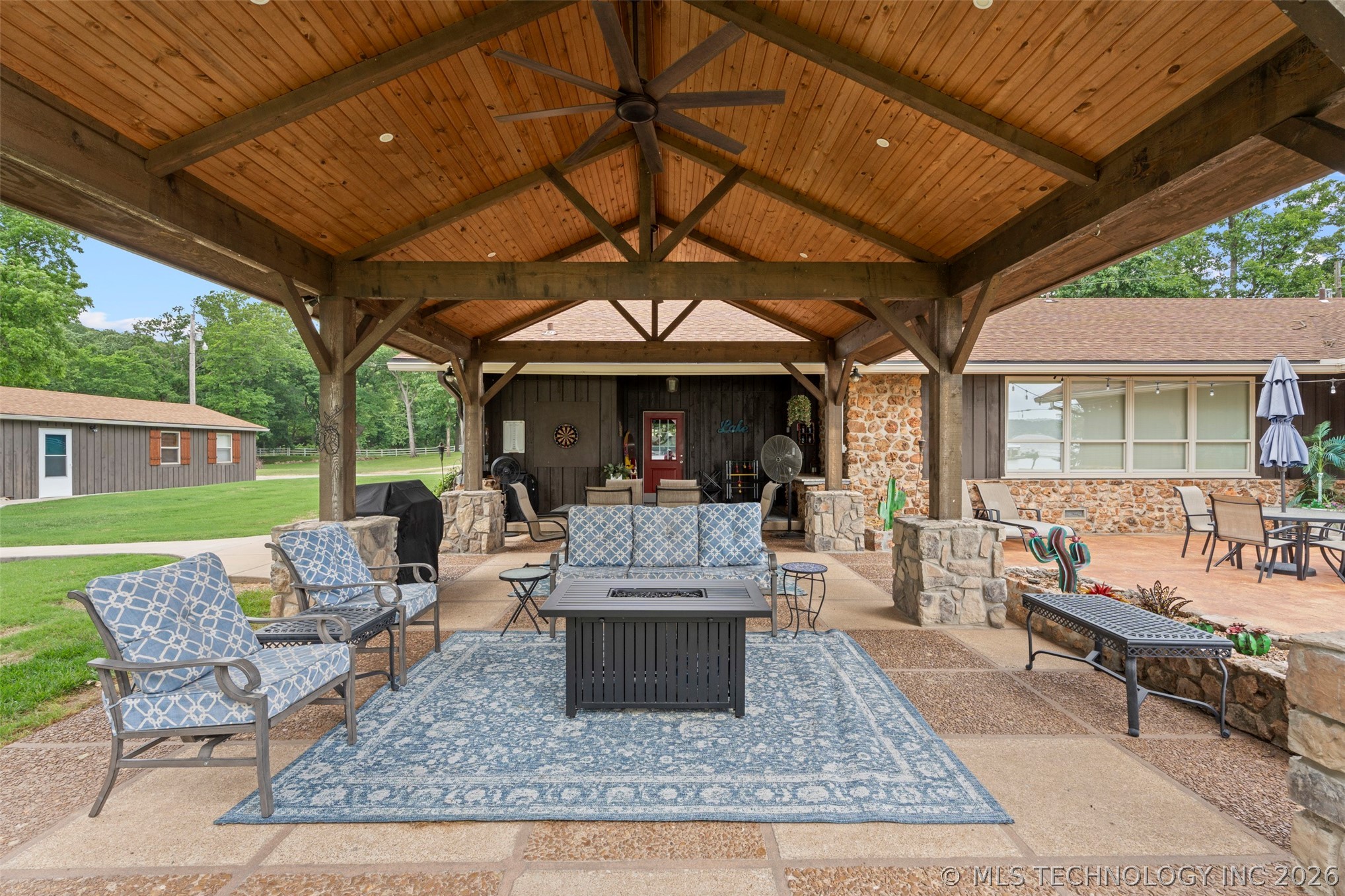 25815 S Horsecreek Drive Afton OK 74331