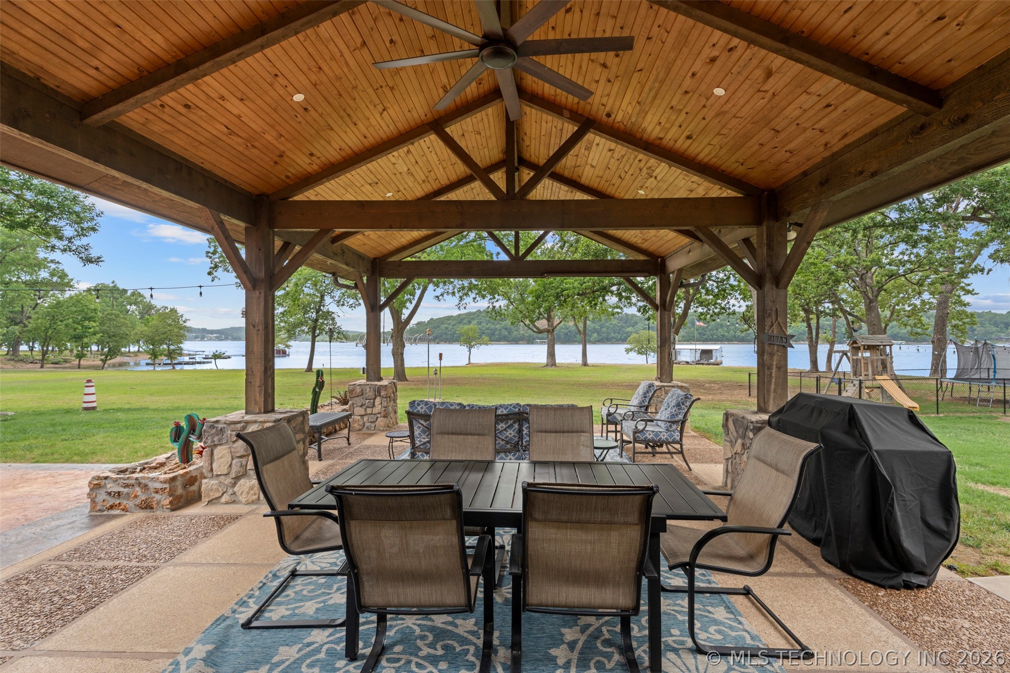 25815 S Horsecreek Drive Afton OK 74331