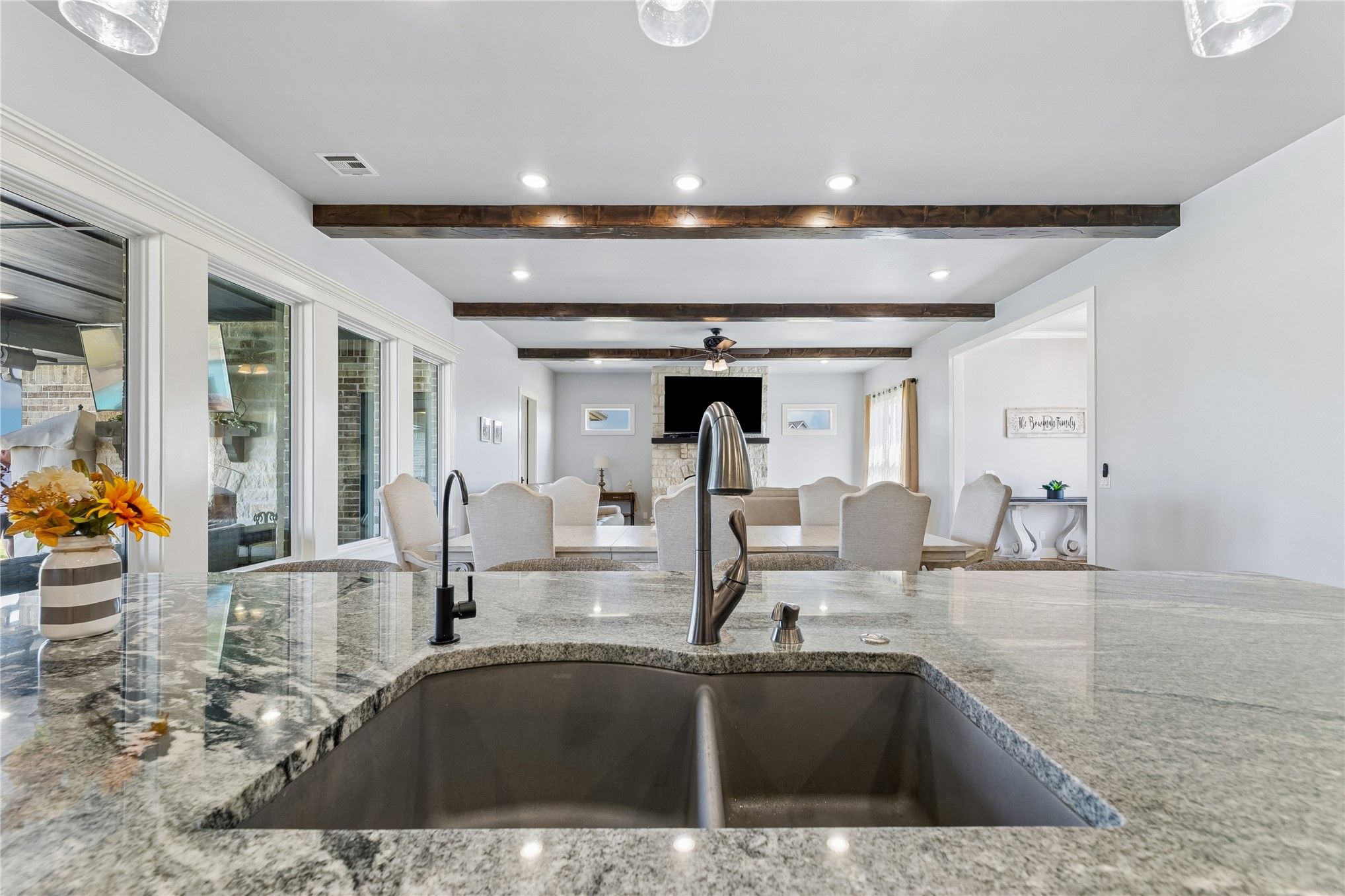 102 Rustic Lane Pryor OK 74361