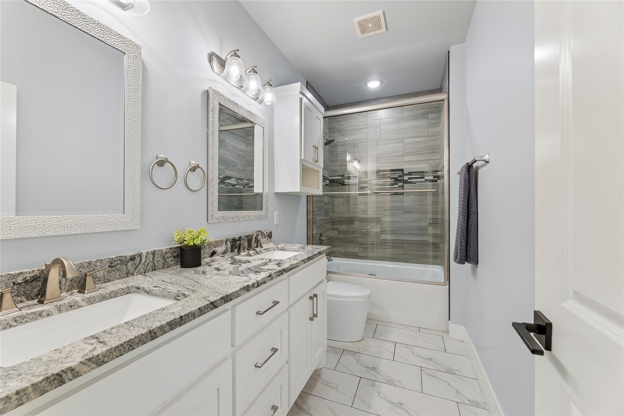 102 Rustic Lane Pryor OK 74361