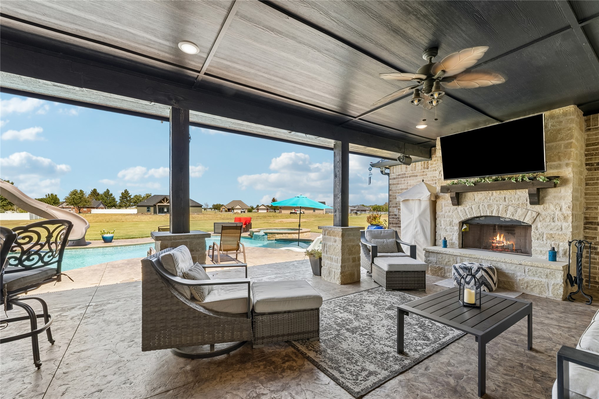 102 Rustic Lane Pryor OK 74361