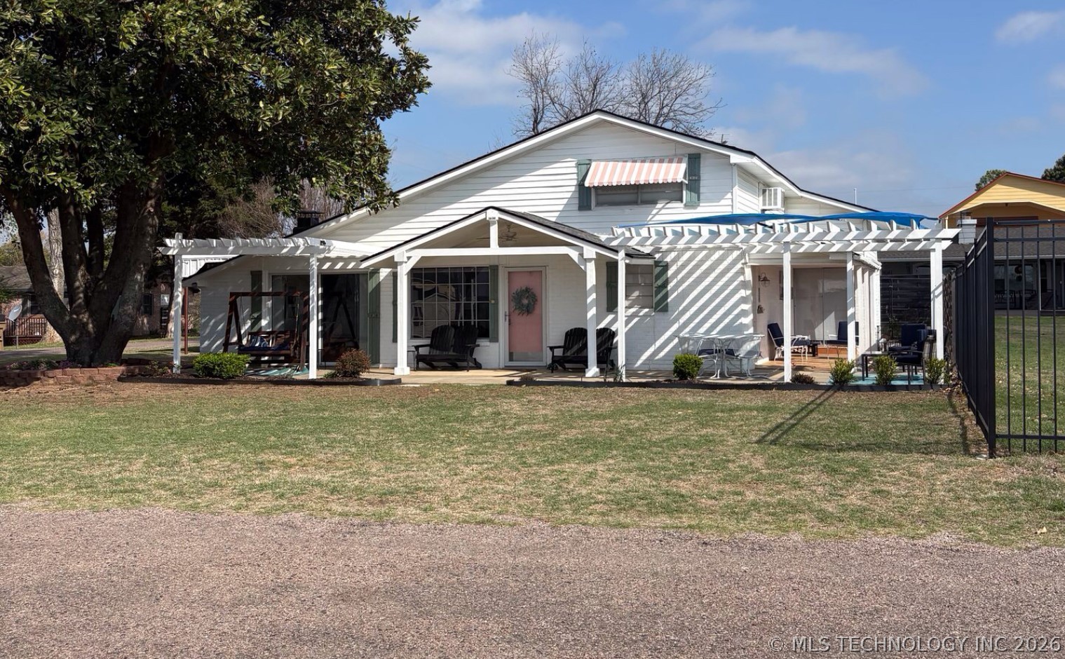 1498 Wagon Train Road Kingston OK 73439