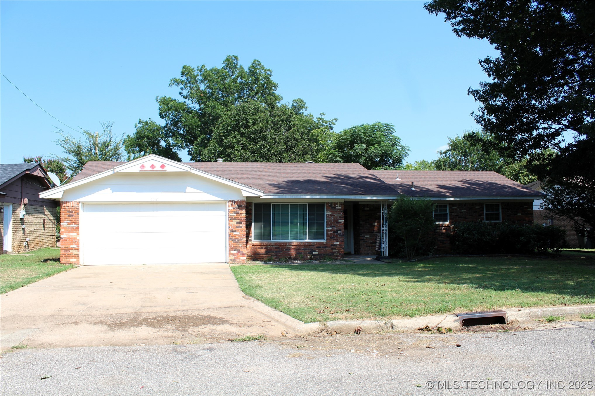 1512 N 10th Avenue Durant OK 74701