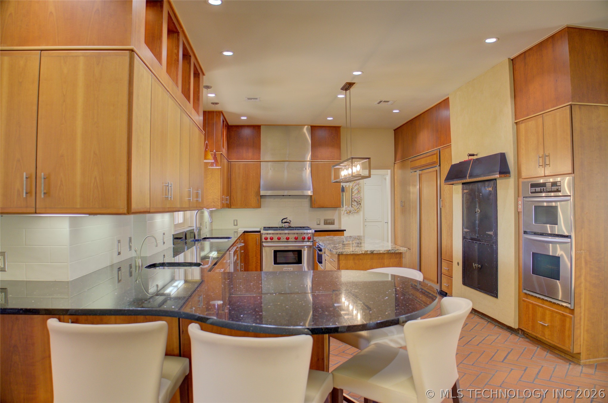 4464 Oak Road Tulsa OK 74105