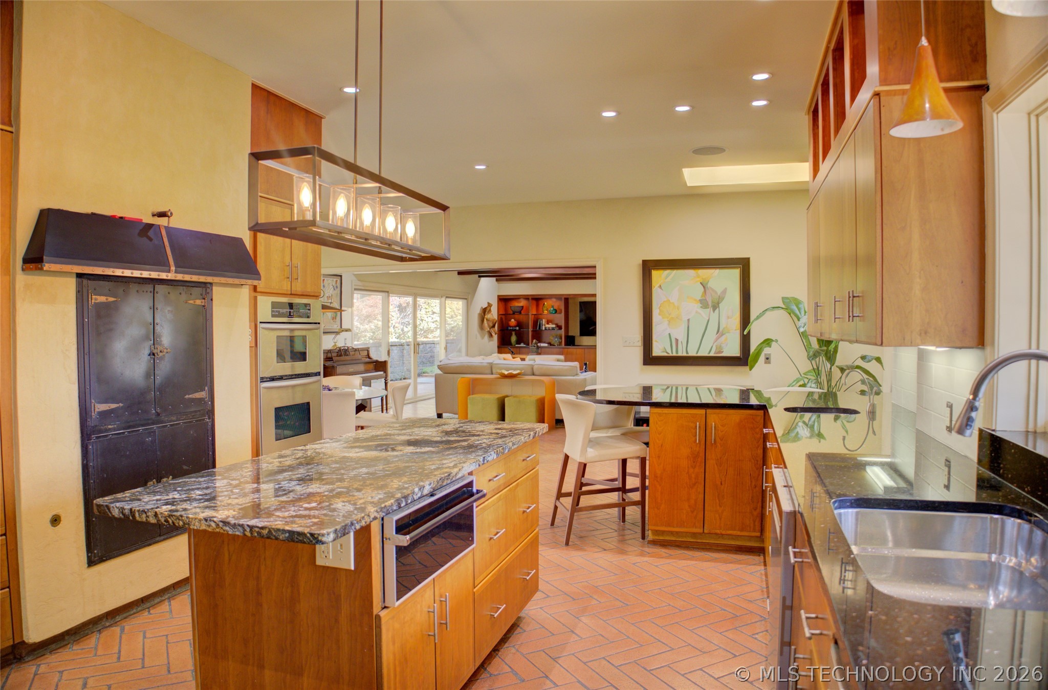 4464 Oak Road Tulsa OK 74105