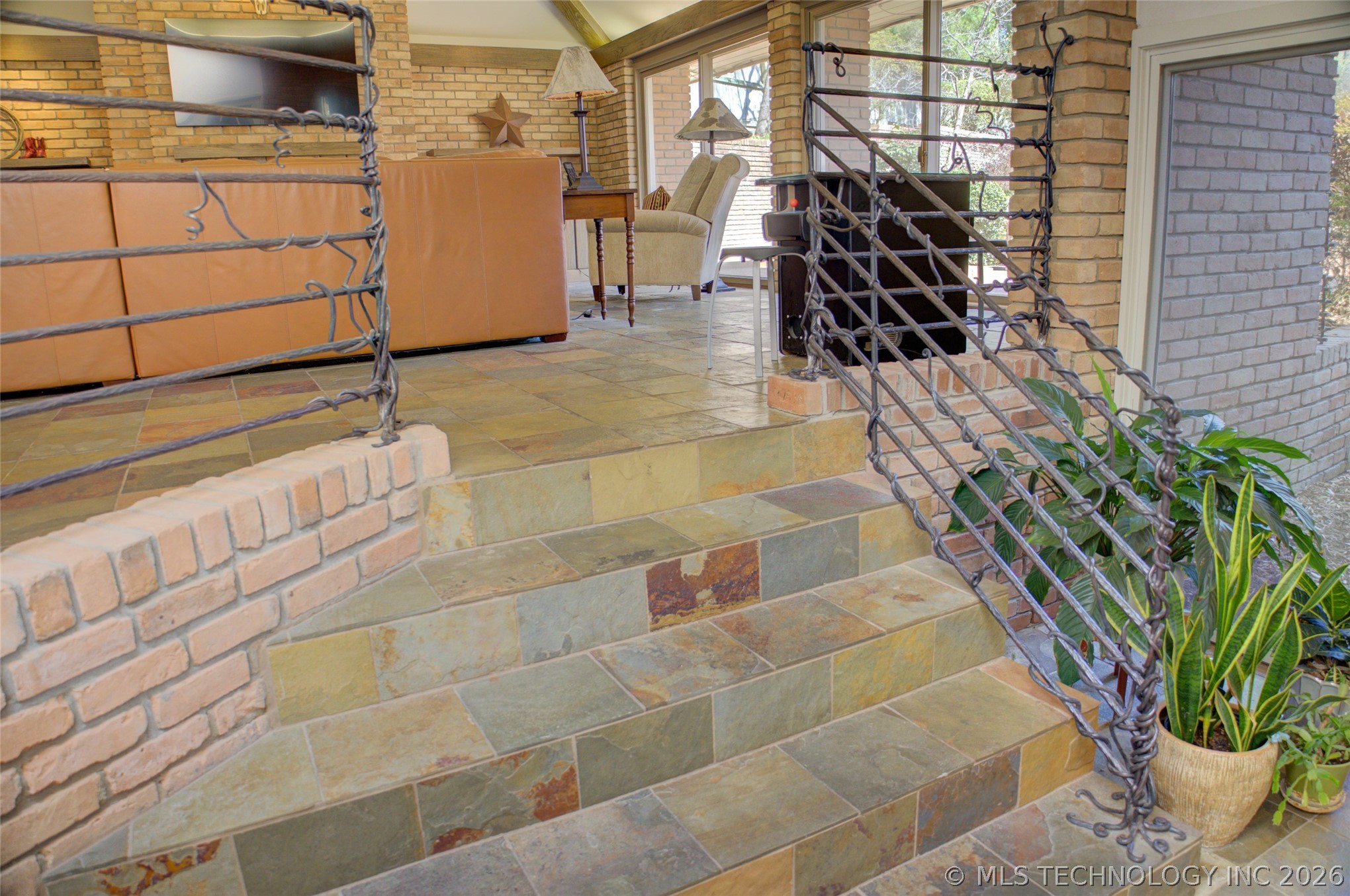 4464 Oak Road Tulsa OK 74105