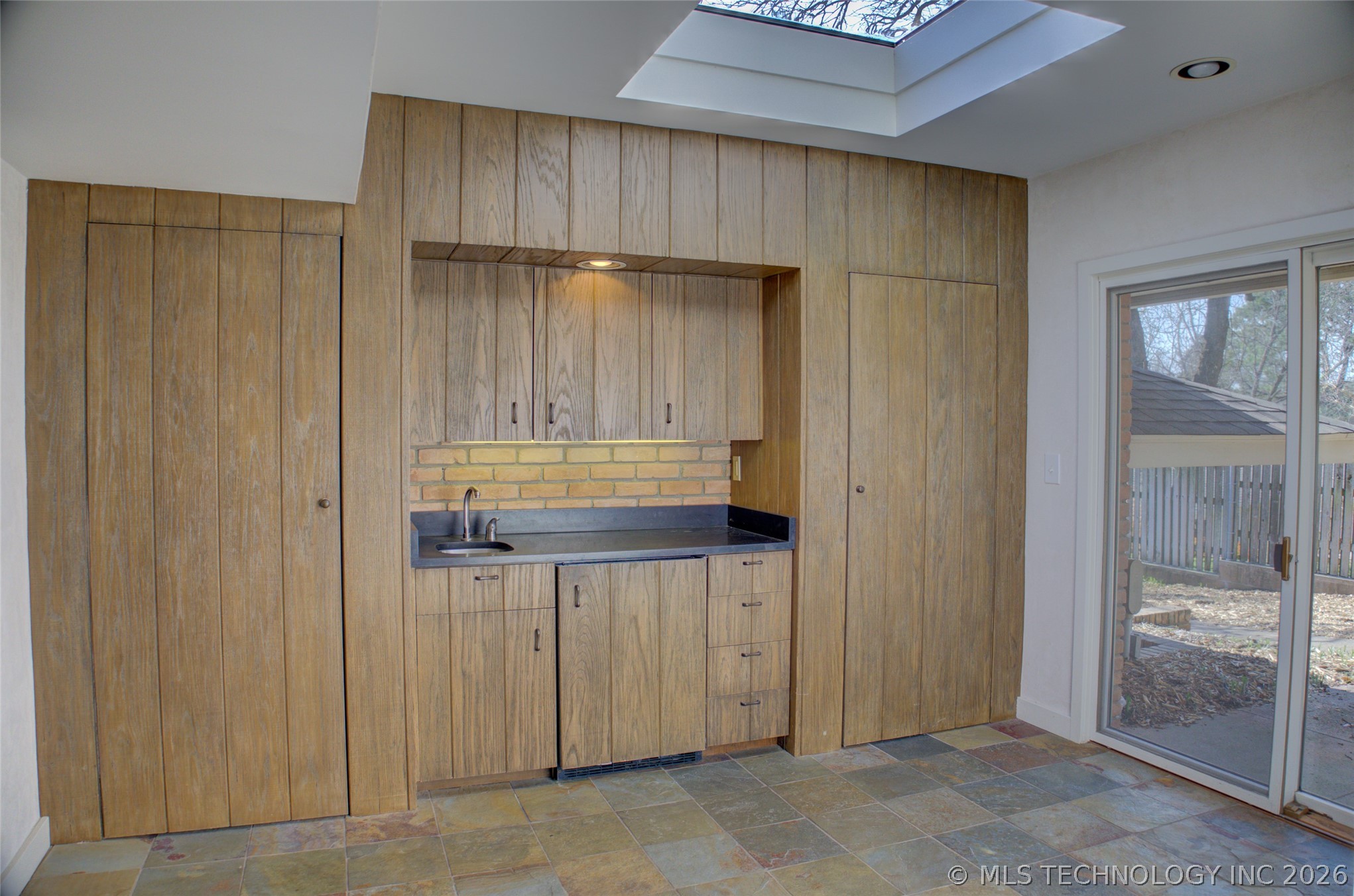 4464 Oak Road Tulsa OK 74105