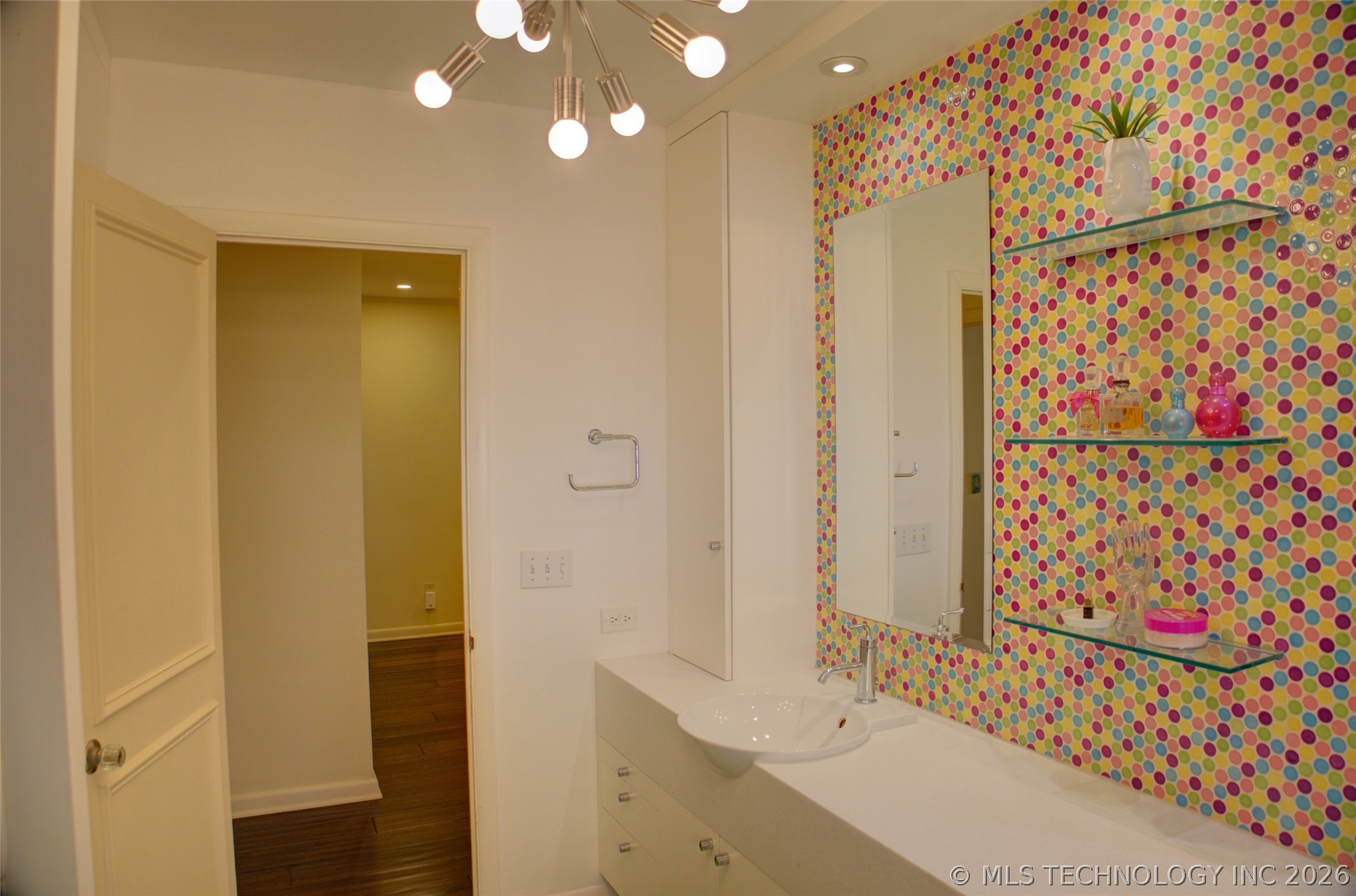 4464 Oak Road Tulsa OK 74105