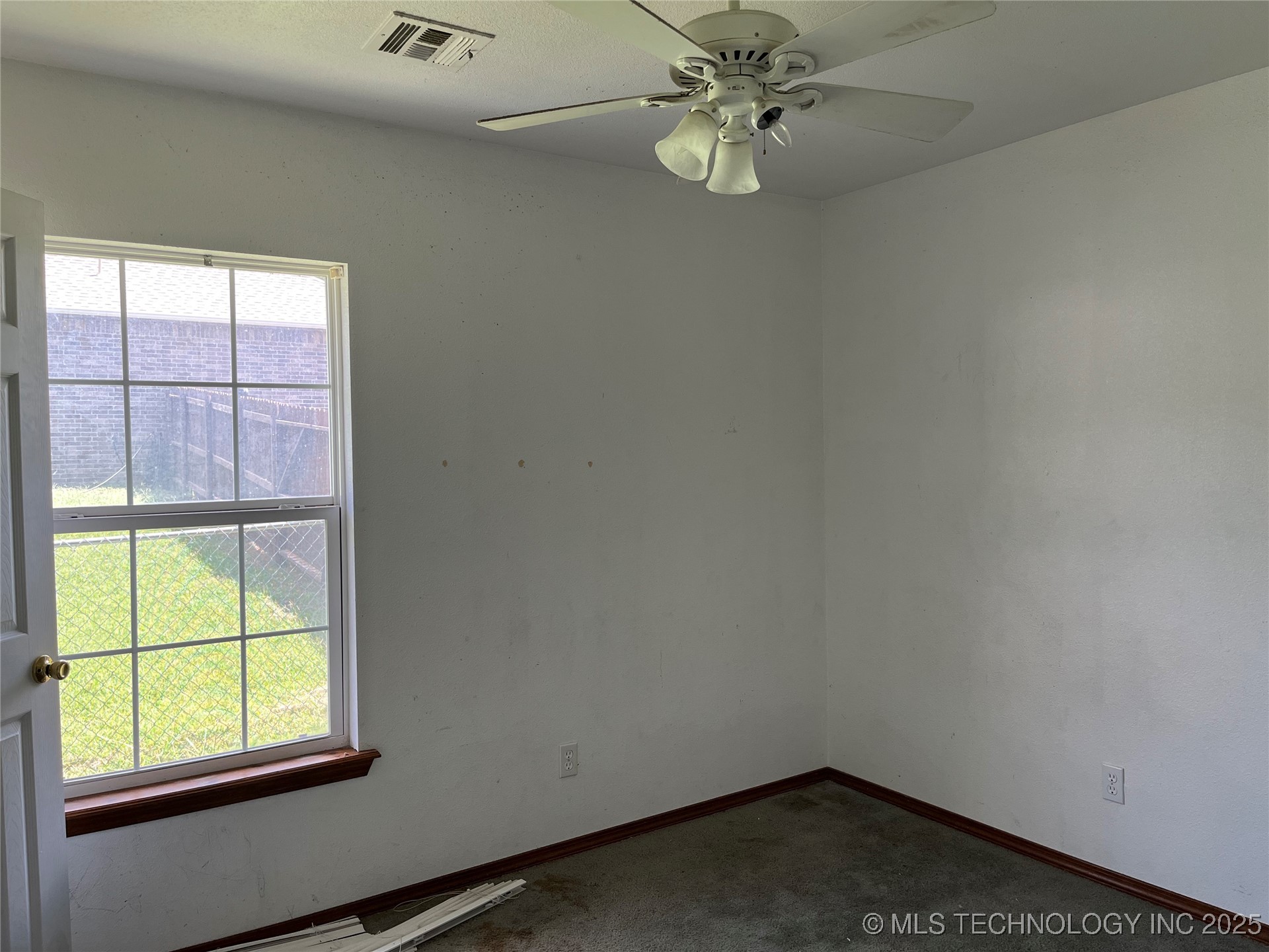 616 W Hickory Avenue Fort Gibson OK 74434