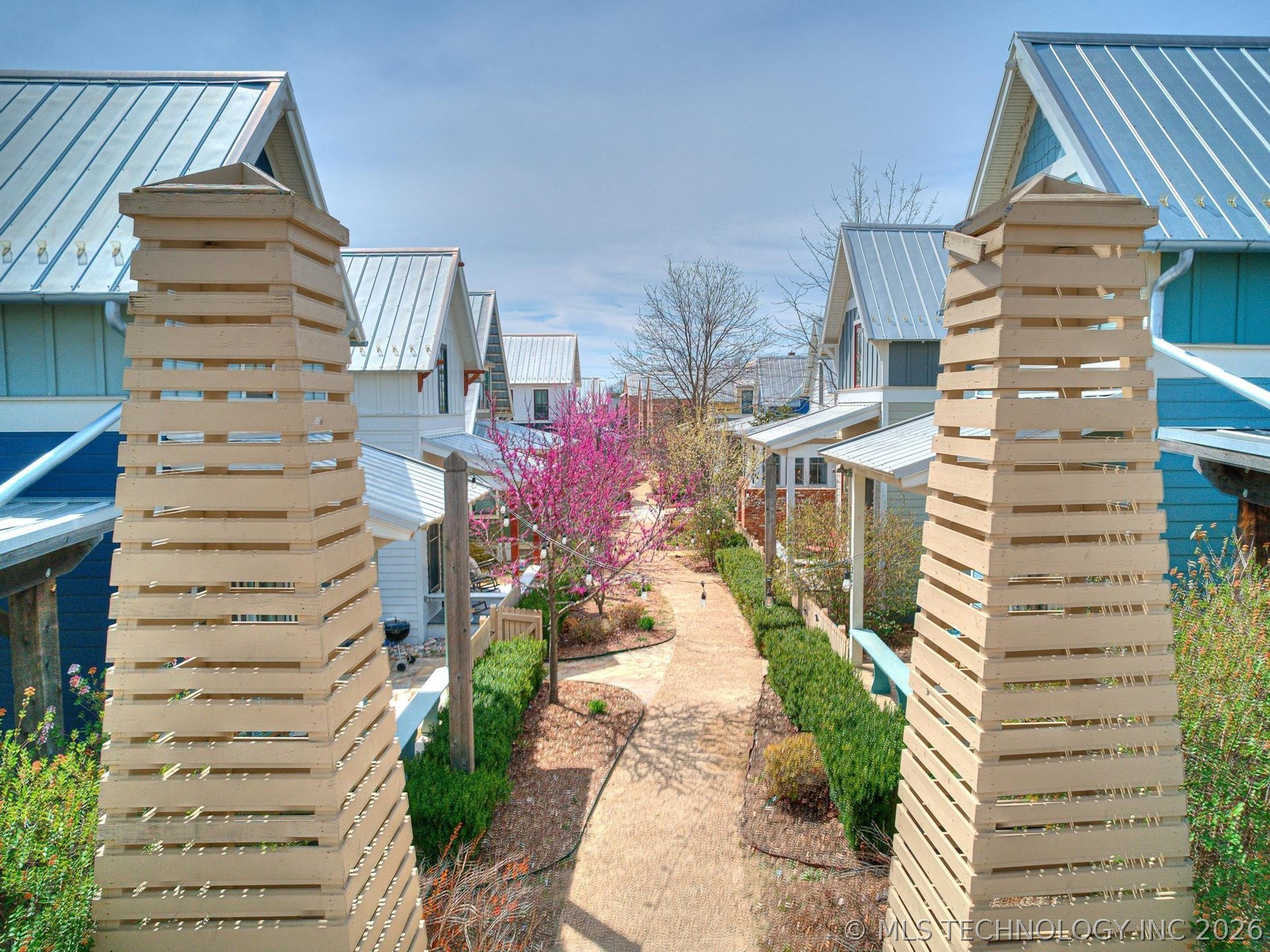 35 Boardwalk Street Carlton Landing OK 74432