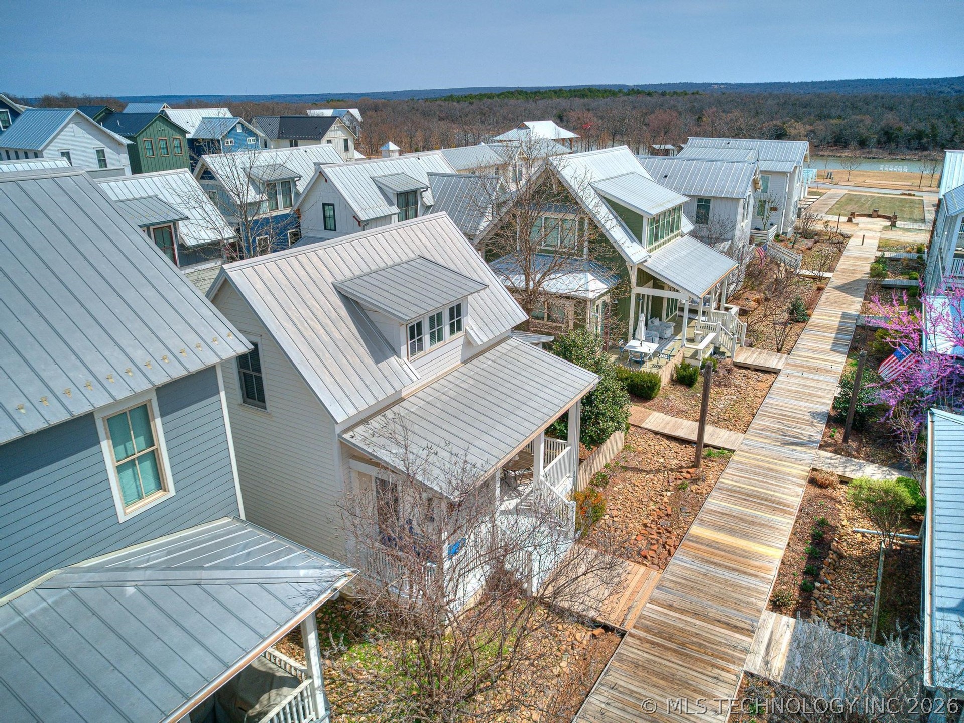 35 Boardwalk Street Carlton Landing OK 74432