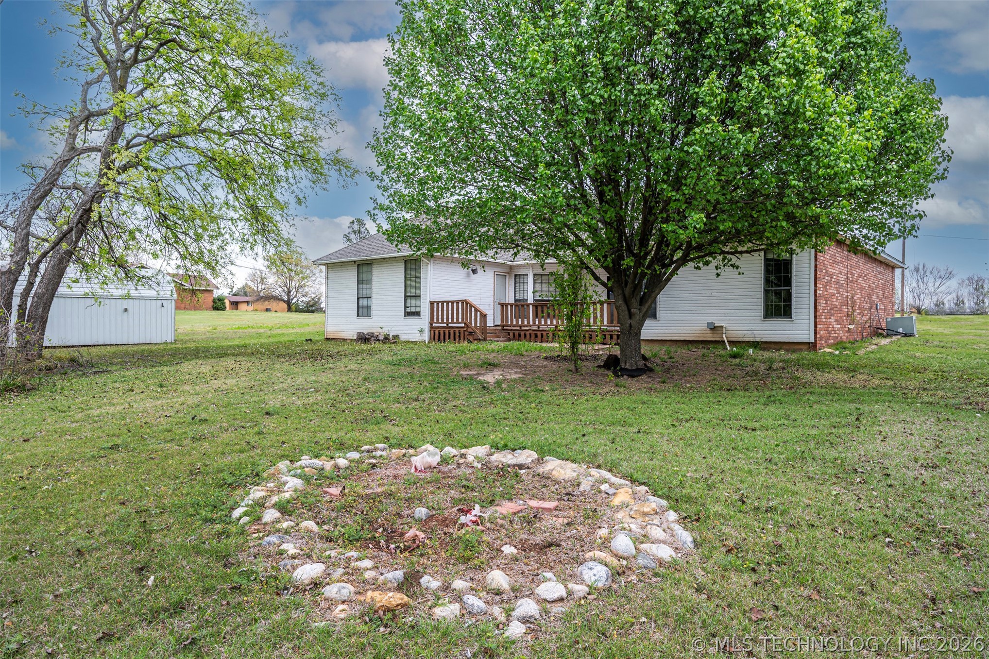 1726 Lakeview Drive Sulphur OK 73086