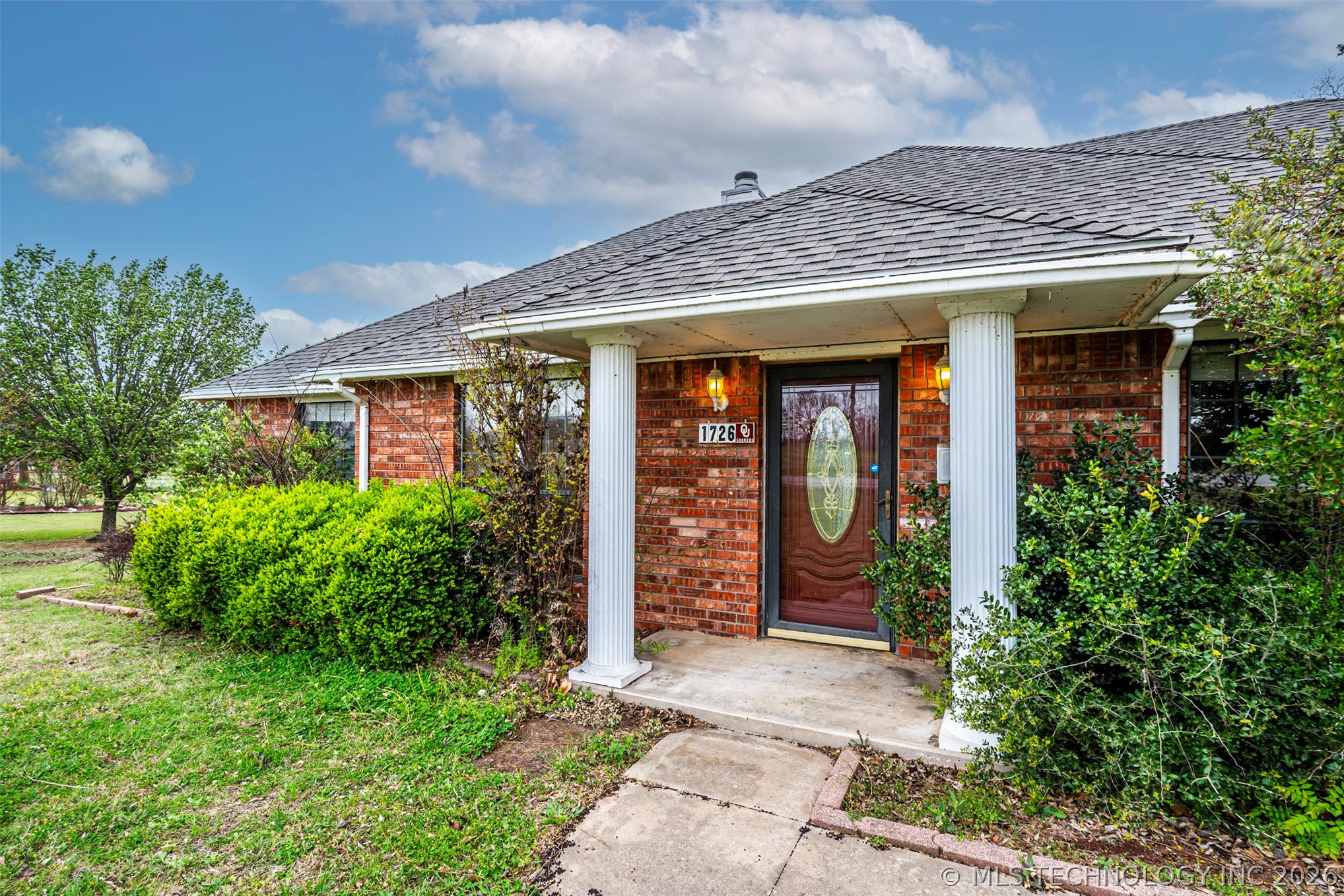 1726 Lakeview Drive Sulphur OK 73086