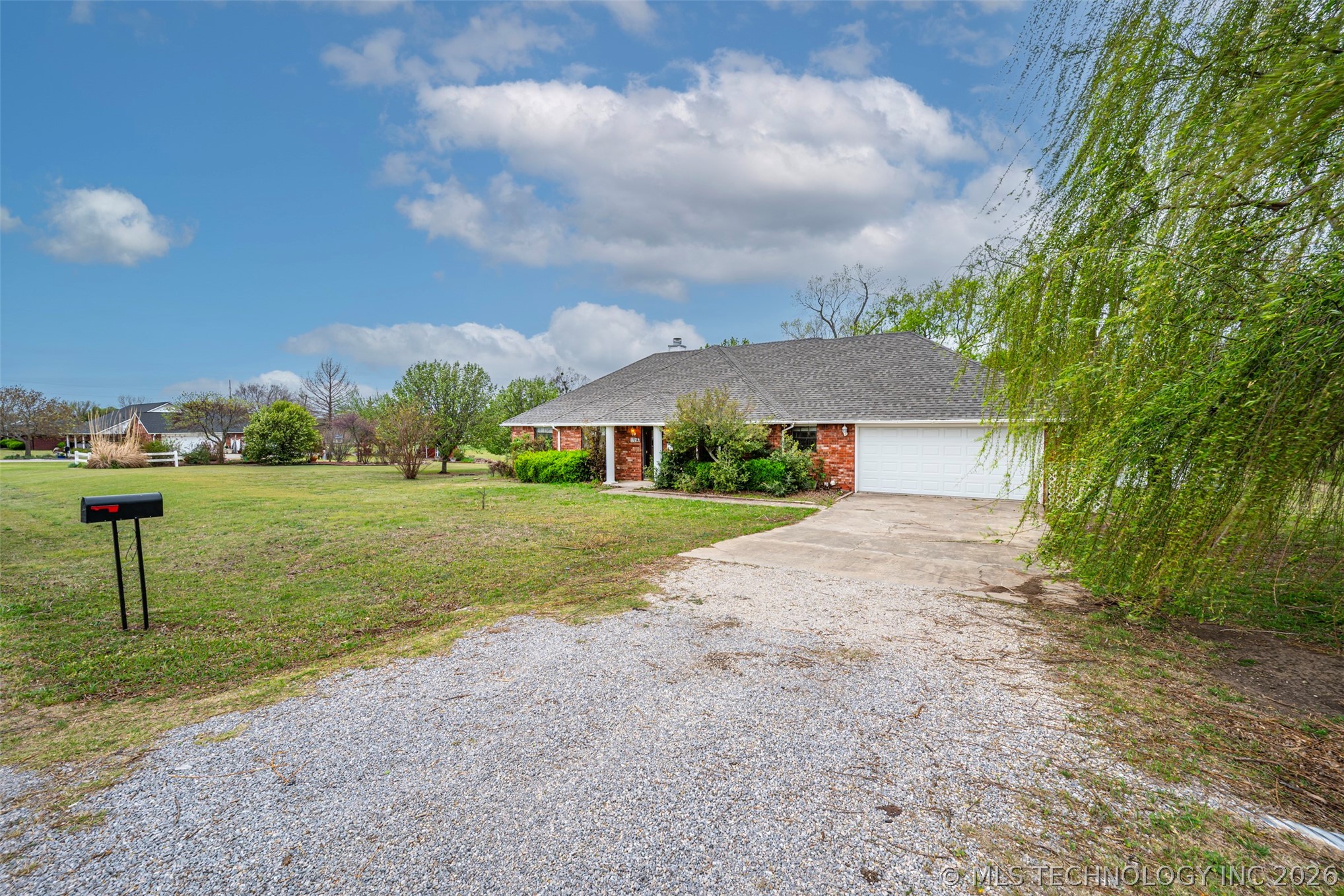 1726 Lakeview Drive Sulphur OK 73086