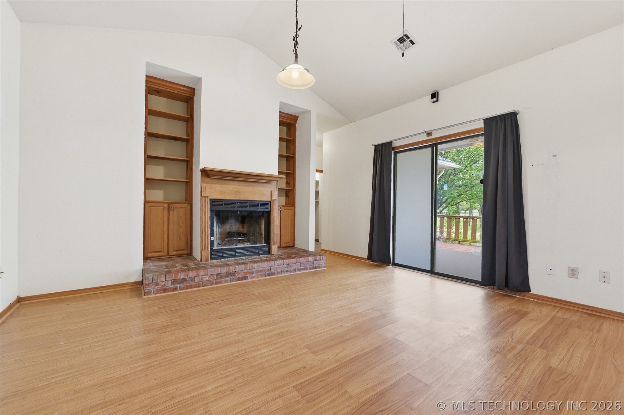 1726 Lakeview Drive Sulphur OK 73086