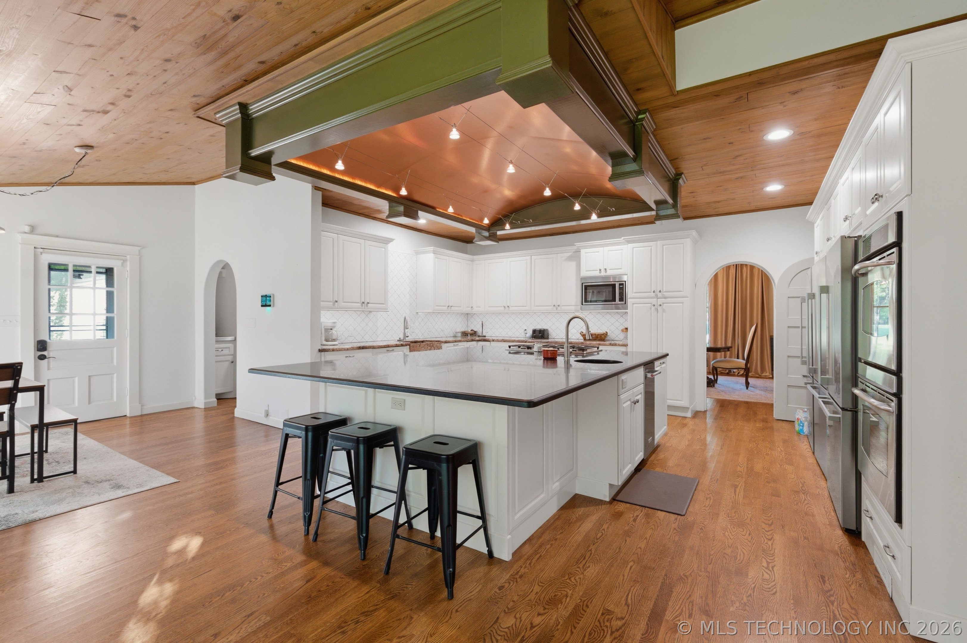 631 Rolling Oaks Place Muskogee OK 74401