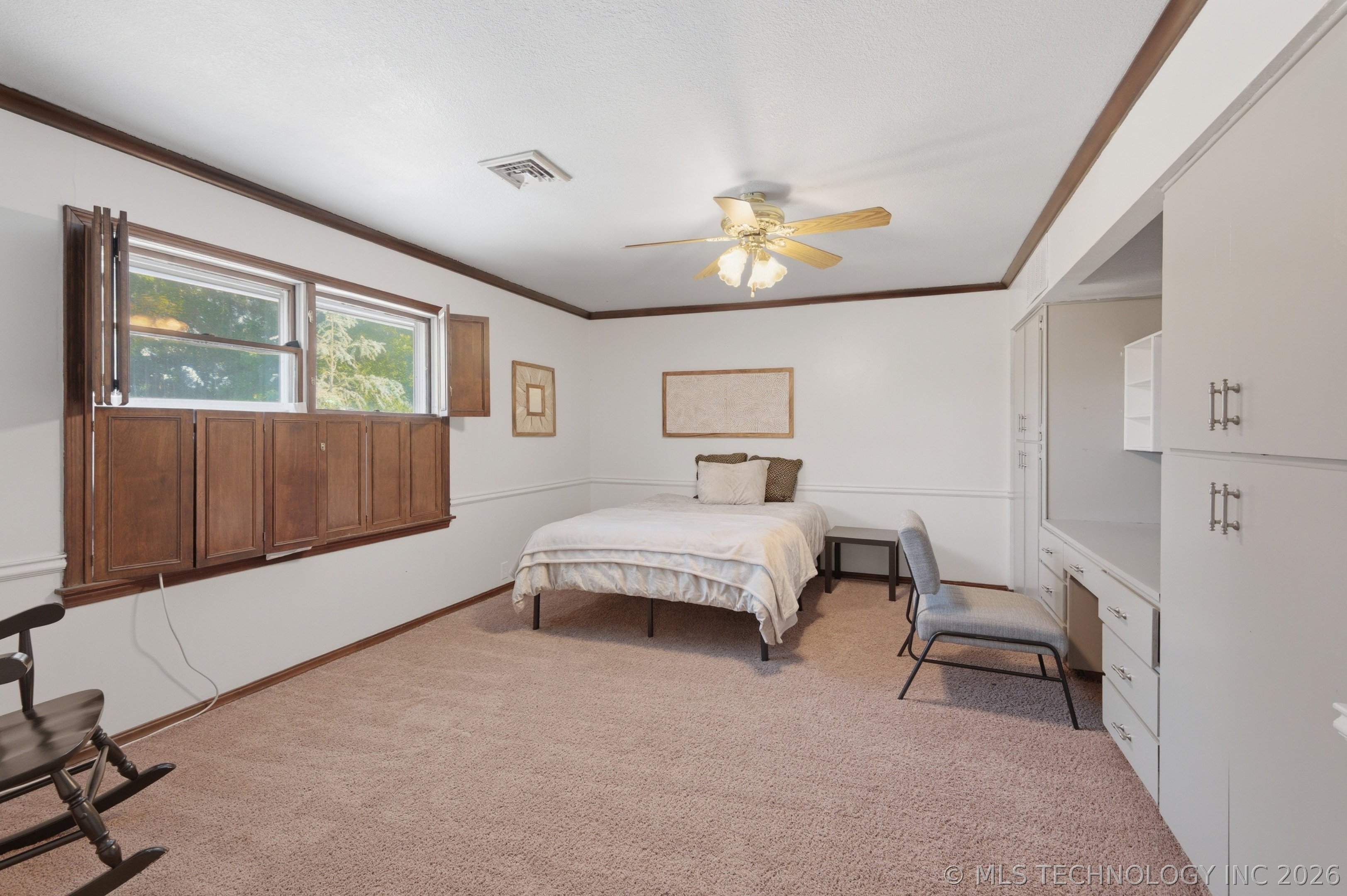 631 Rolling Oaks Place Muskogee OK 74401