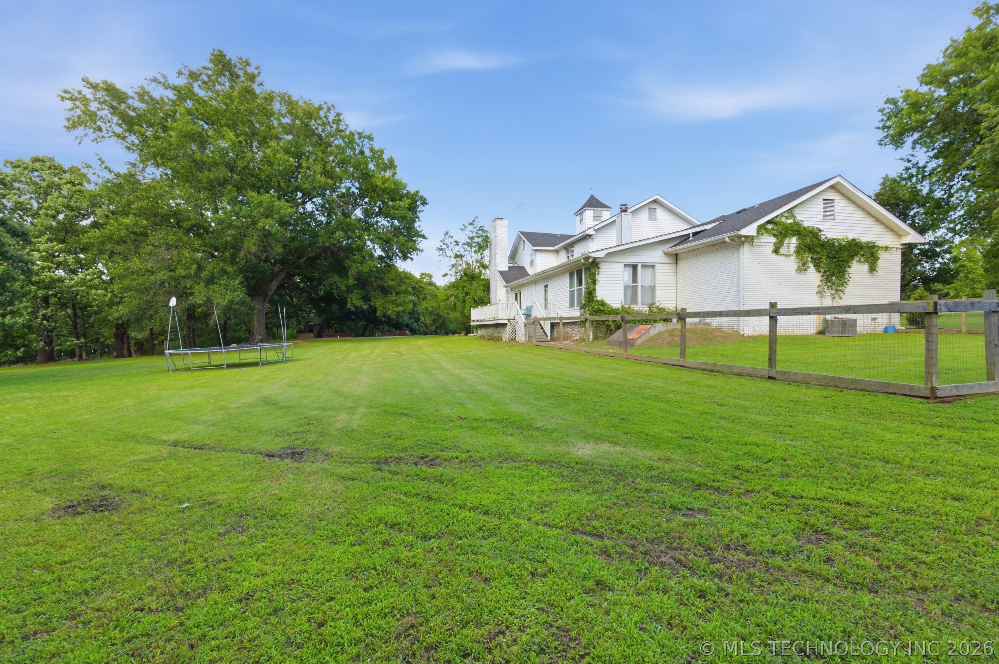 631 Rolling Oaks Place Muskogee OK 74401