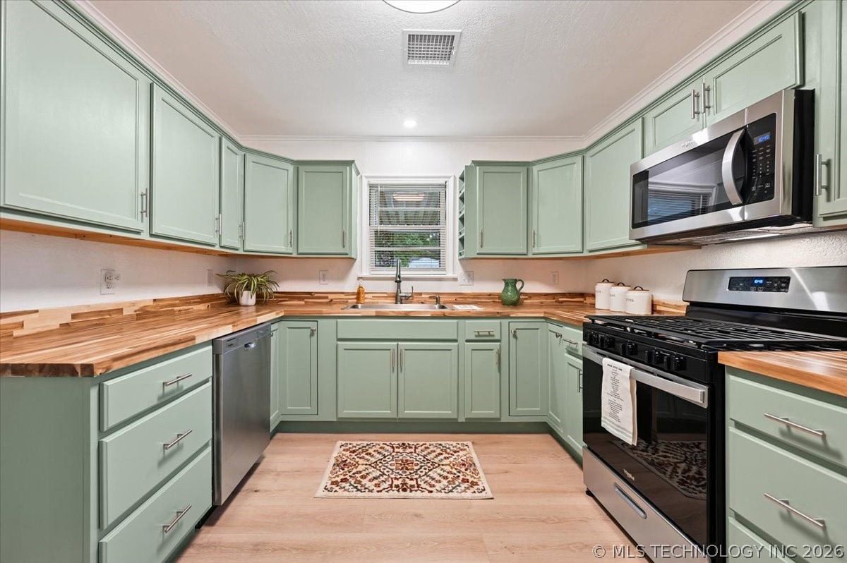 1612 N Delaware Place Tulsa OK 74110