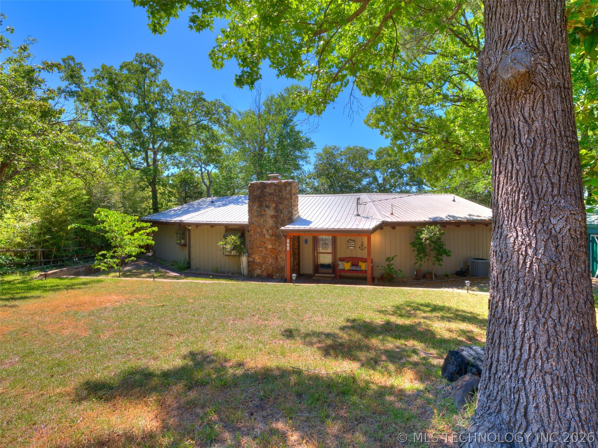 370 N Bk 1600 Road Stigler OK 74462