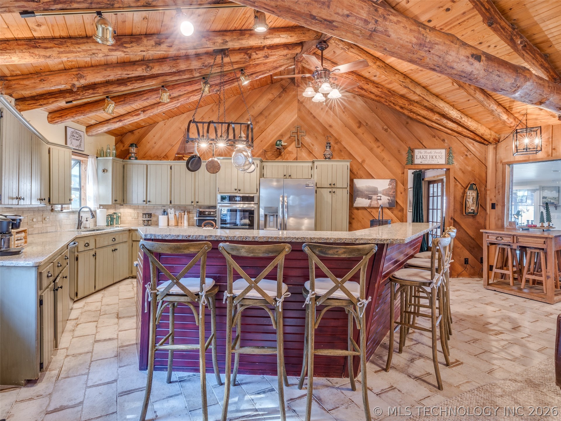 370 N Bk 1600 Road Stigler OK 74462