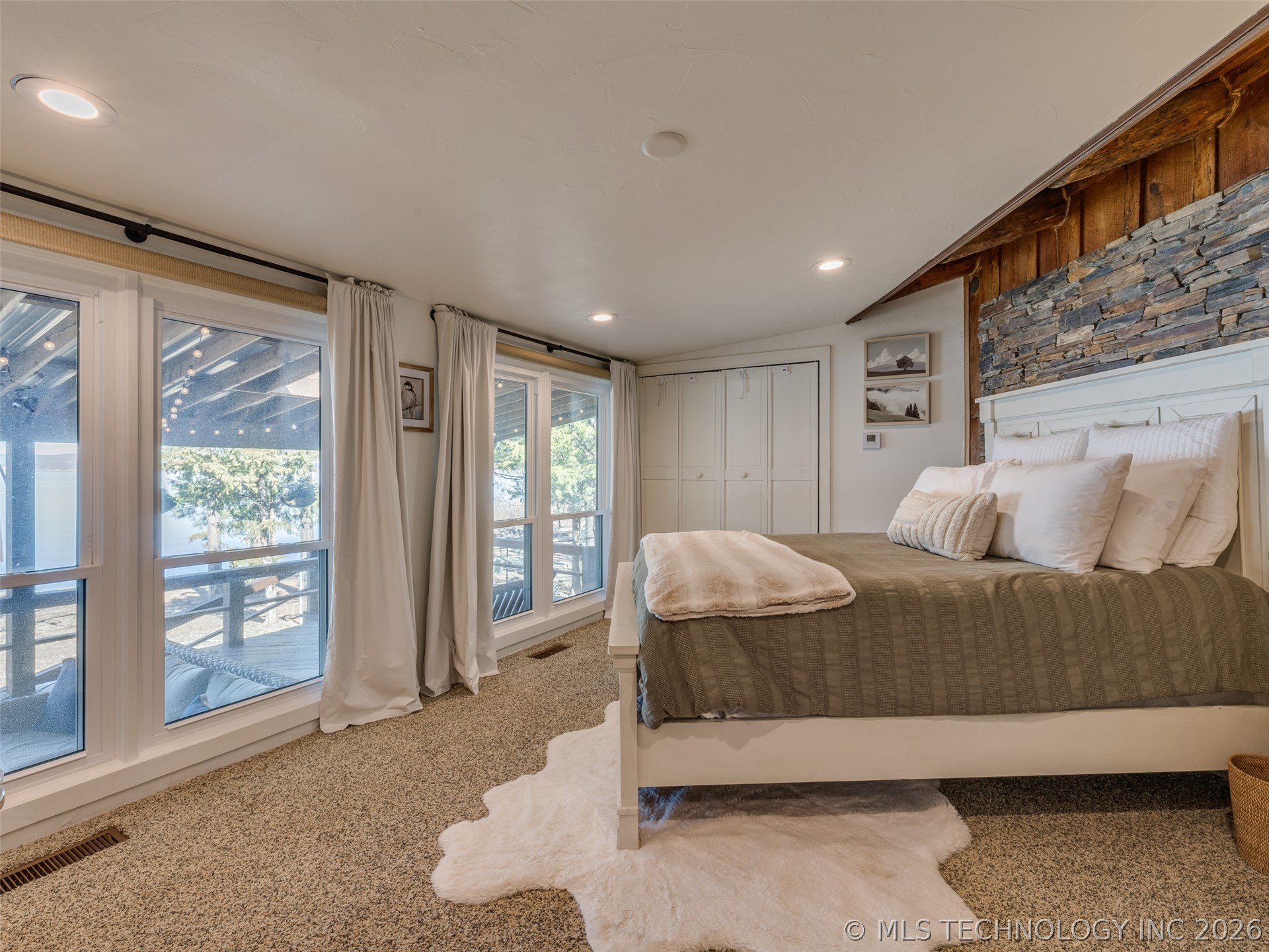 370 N Bk 1600 Road Stigler OK 74462