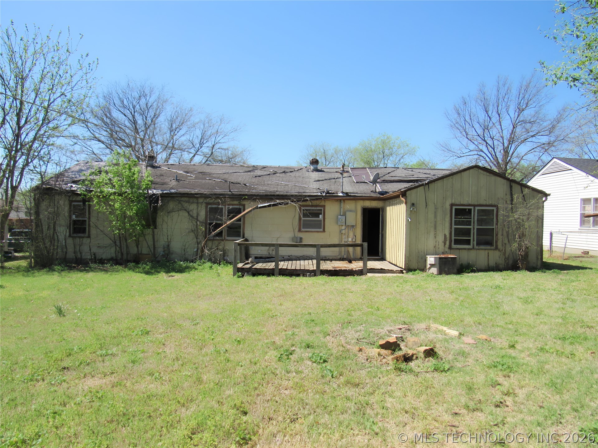 324 SE Edgewood Avenue Bartlesville OK 74006