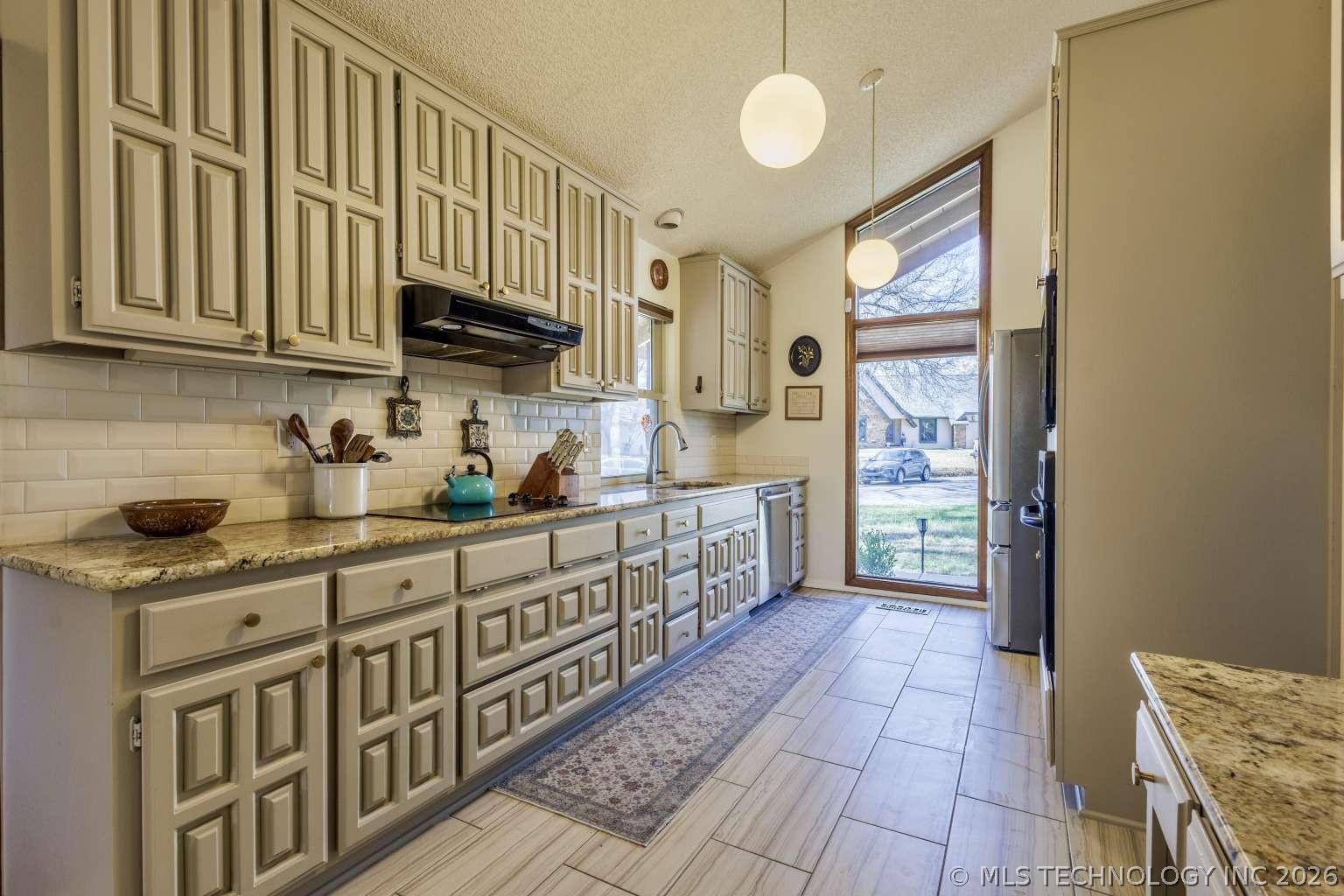 3720 E 82nd Court Tulsa OK 74137