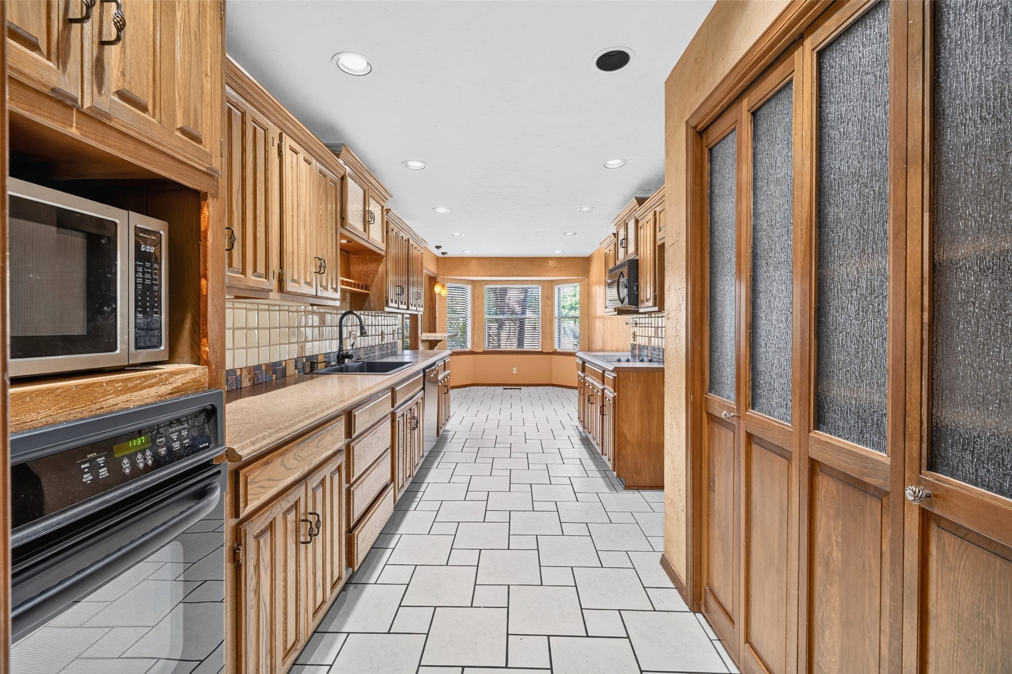 1604 S Fir Avenue Broken Arrow OK 74012