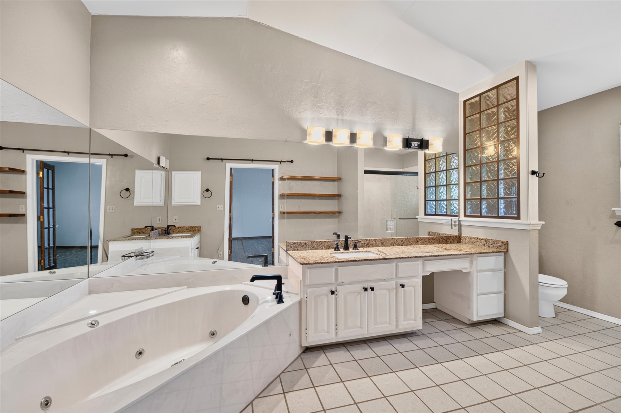 1604 S Fir Avenue Broken Arrow OK 74012