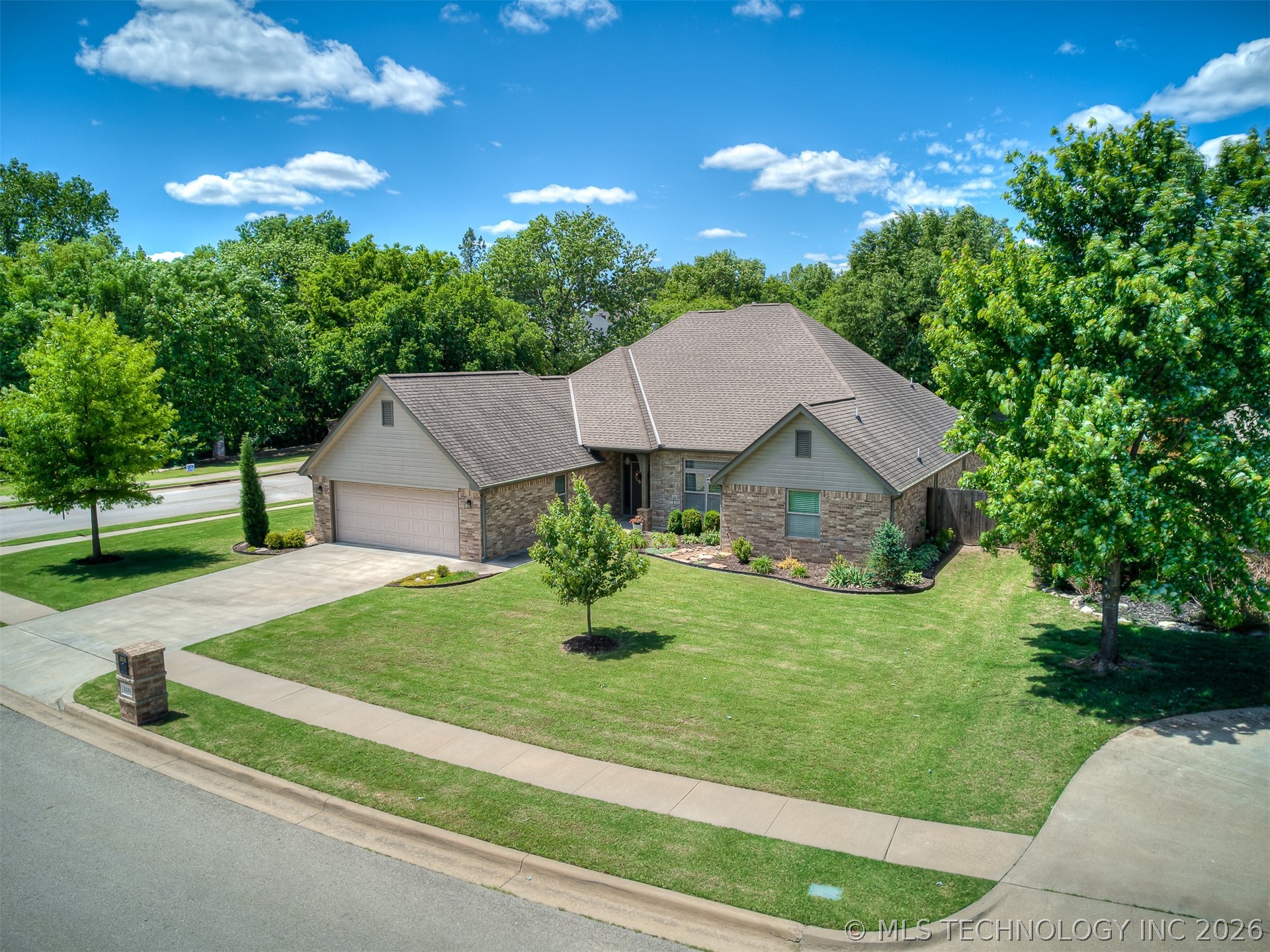 2125 Turtle Creek Street Bartlesville OK 74006