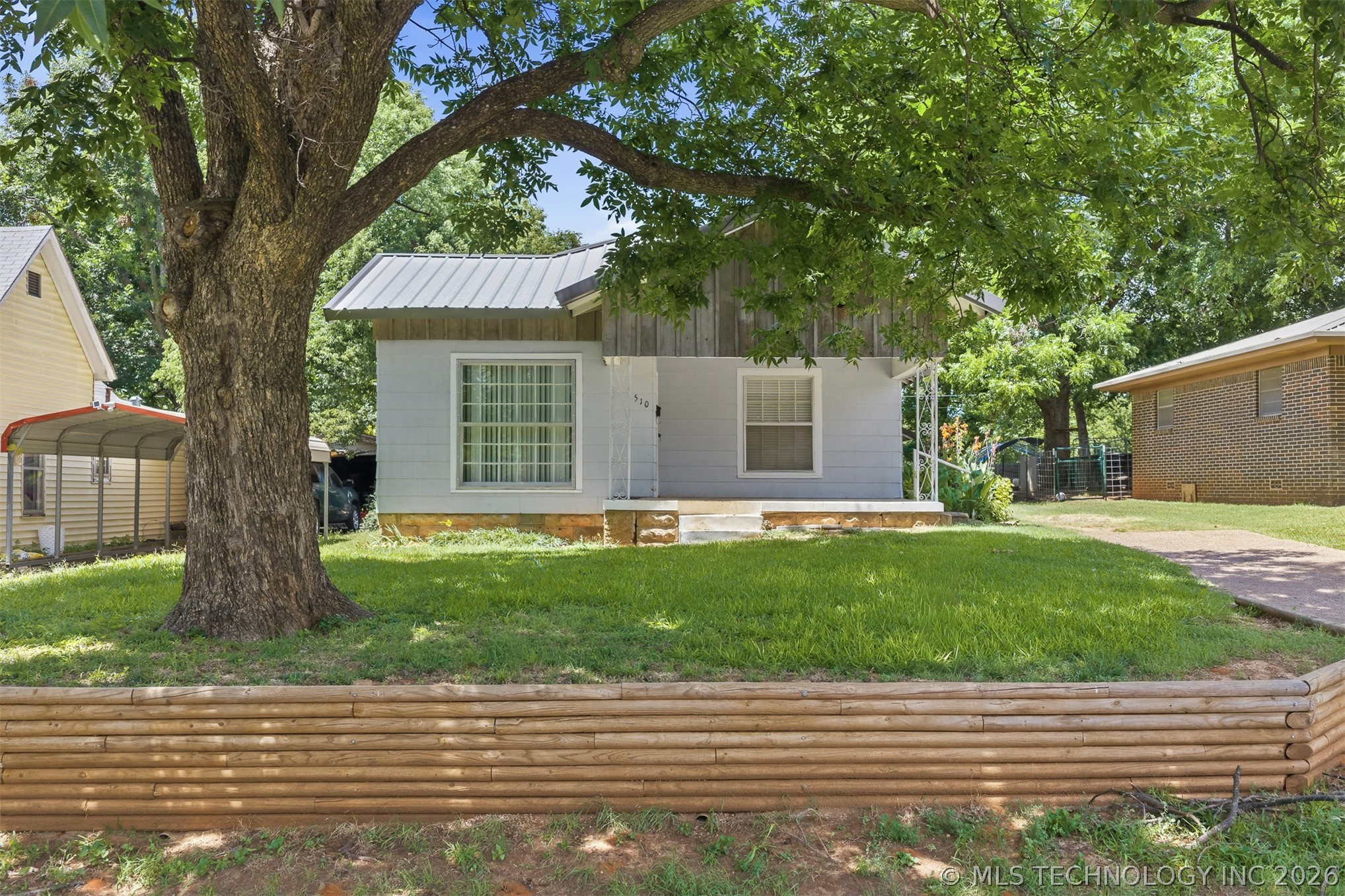 510 E A Street Waurika OK 73573