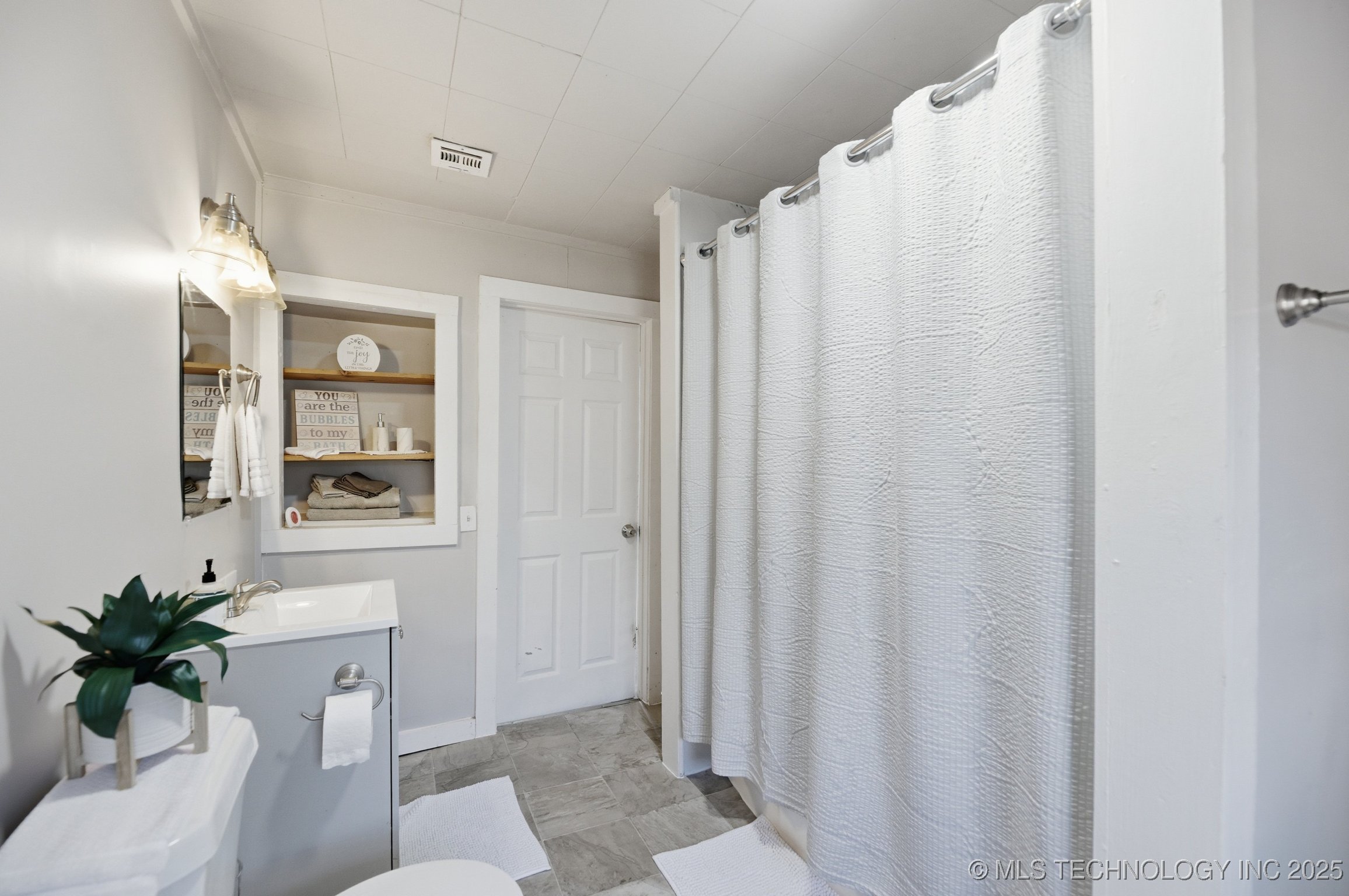 202 W Ada Street Sperry OK 74073