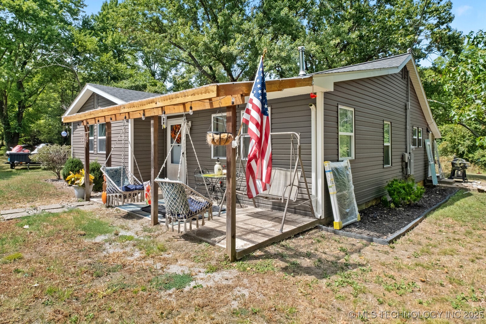 901 W Cherokee Jay OK 74346