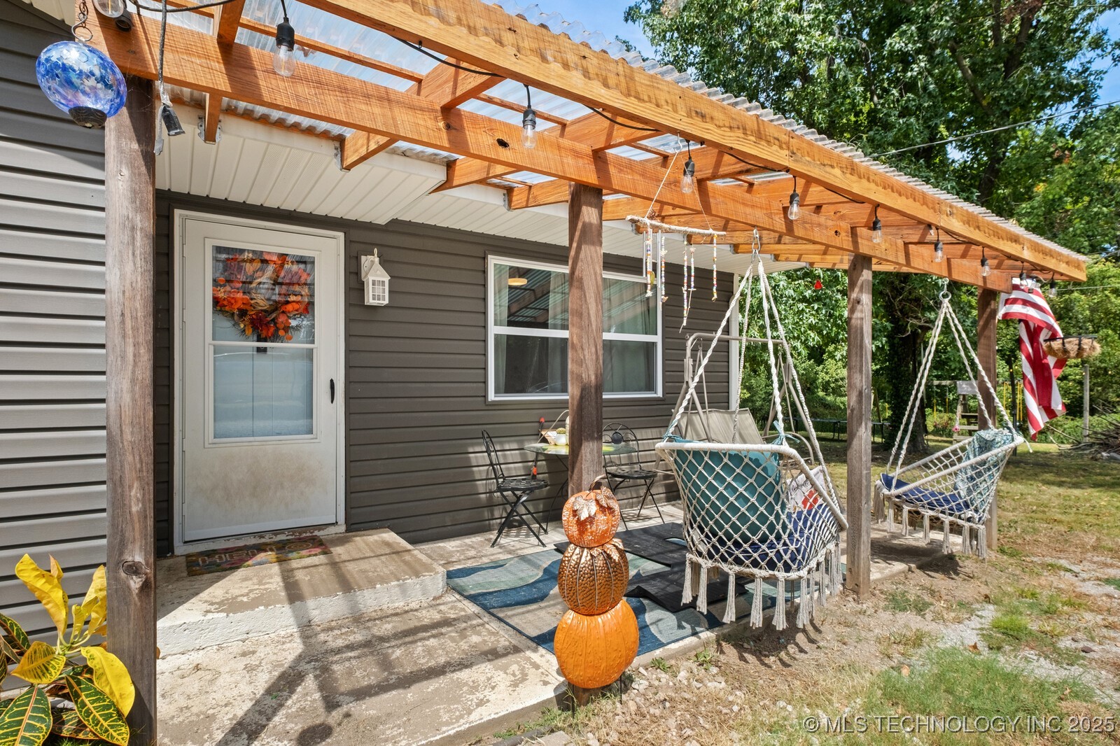 901 W Cherokee Jay OK 74346