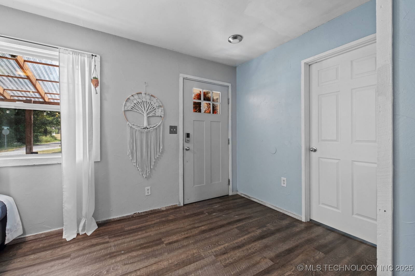 901 W Cherokee Jay OK 74346