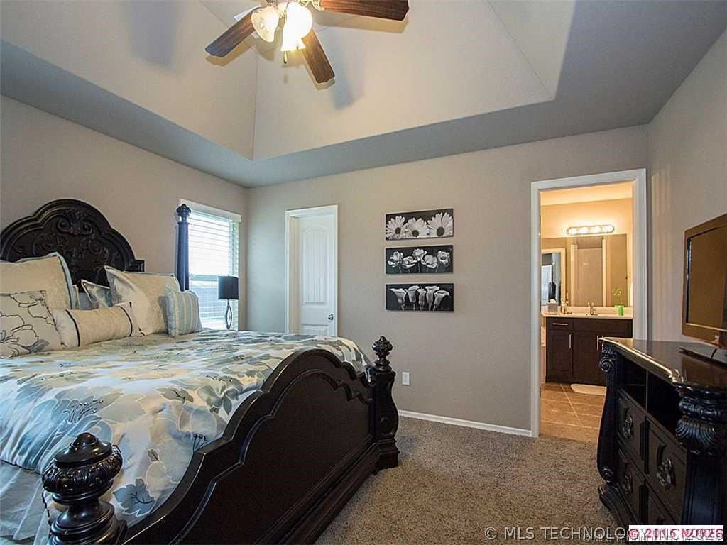 9058 E 136th Place S Bixby OK 74008