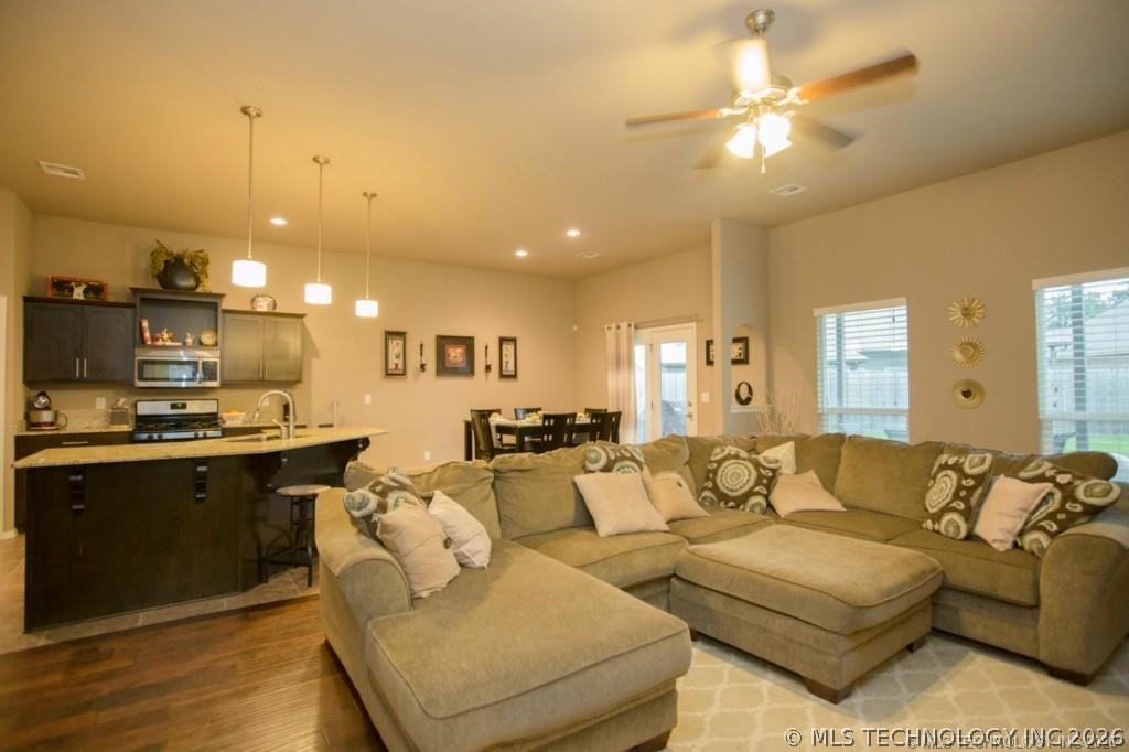 9058 E 136th Place S Bixby OK 74008